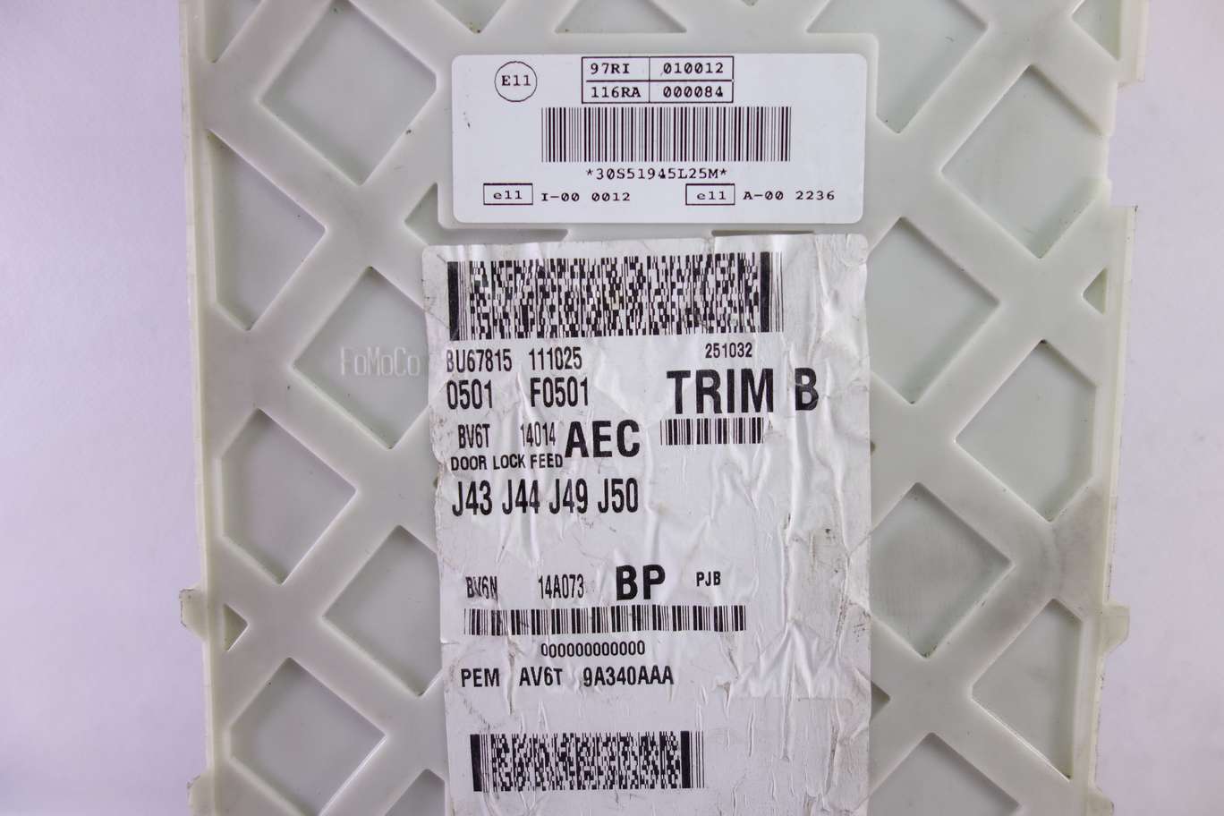 Caja de fusibles Ford Focus AV6T 9A340AAA AV6T9A340AAA BV6T14014AEC BV6T 14014 AEC - foto 2