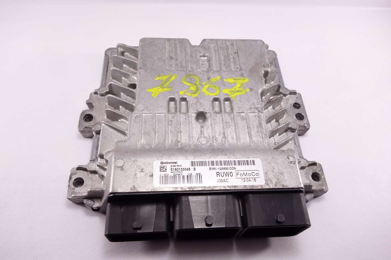 Centralita del motor Ford Focus BV6112A650DDA BV61-12A650-DDA S180133048B S180133048 B Fomoco - foto 1