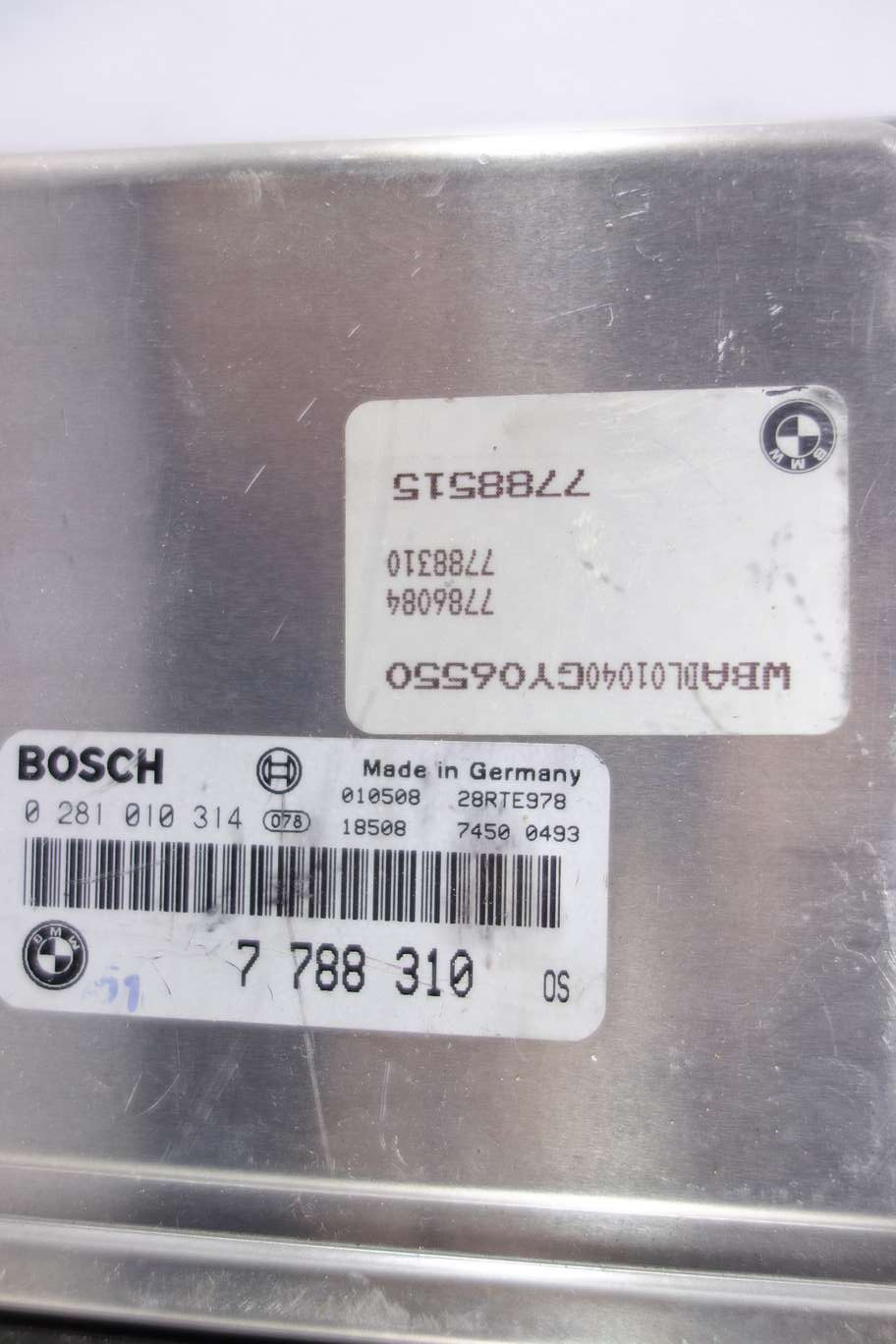 Centralita de control BMW E53 X5 E39 7788310 7 788 310 Bosch 0281010314 - foto 2