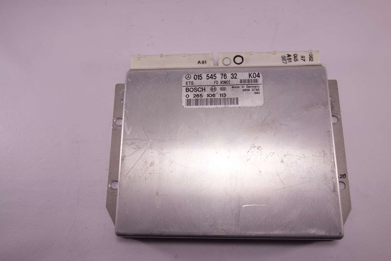 Centralita de control Mercedes W210 0155457632 015 545 76 32 KO4 Bosch 0265106113 0 265 106 113 - foto 1
