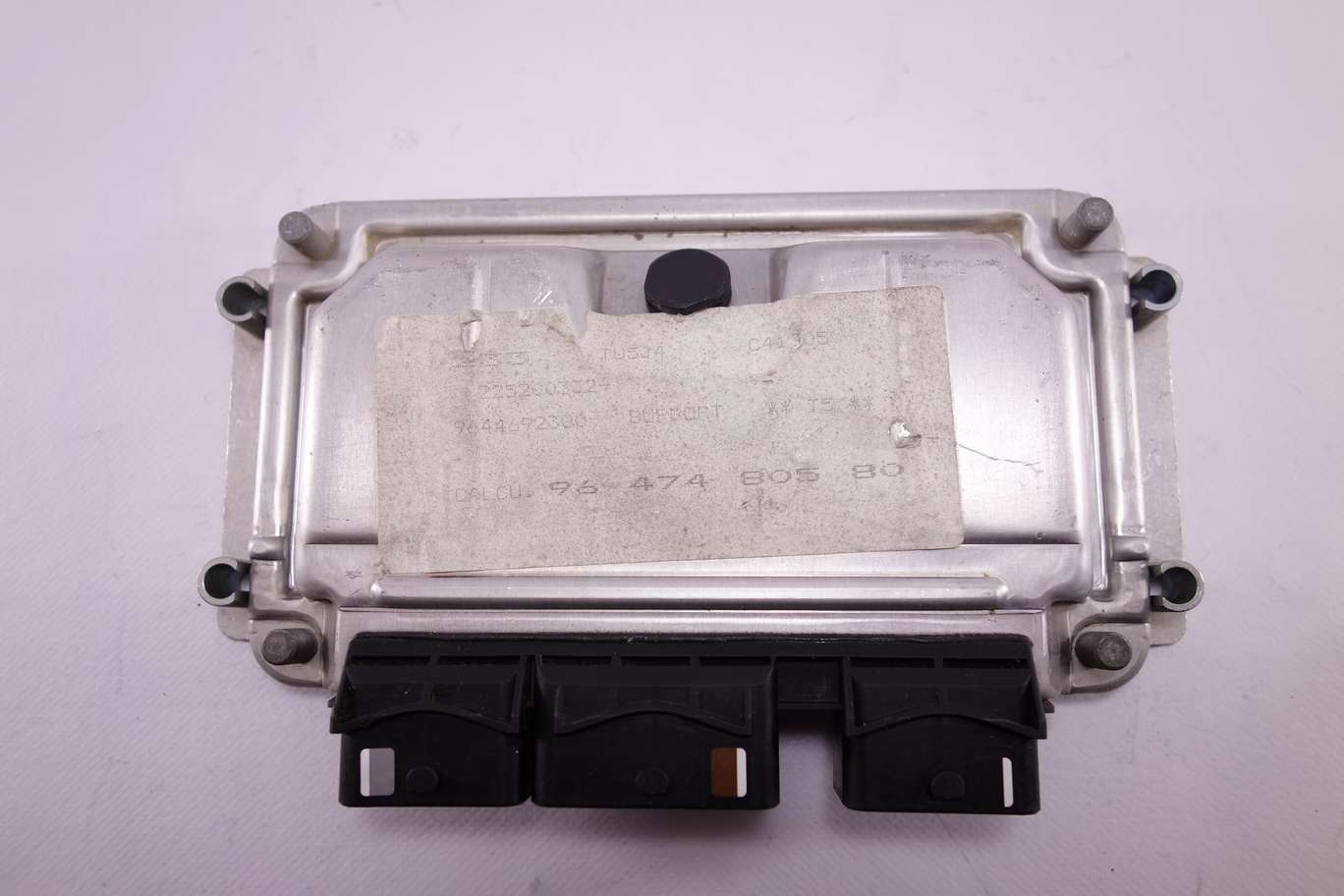 Centralita del motor Peugeot 307 9647480580 96 474 805 80 9638765680 Bosch 0261206943 0 261 206 943 - foto 1