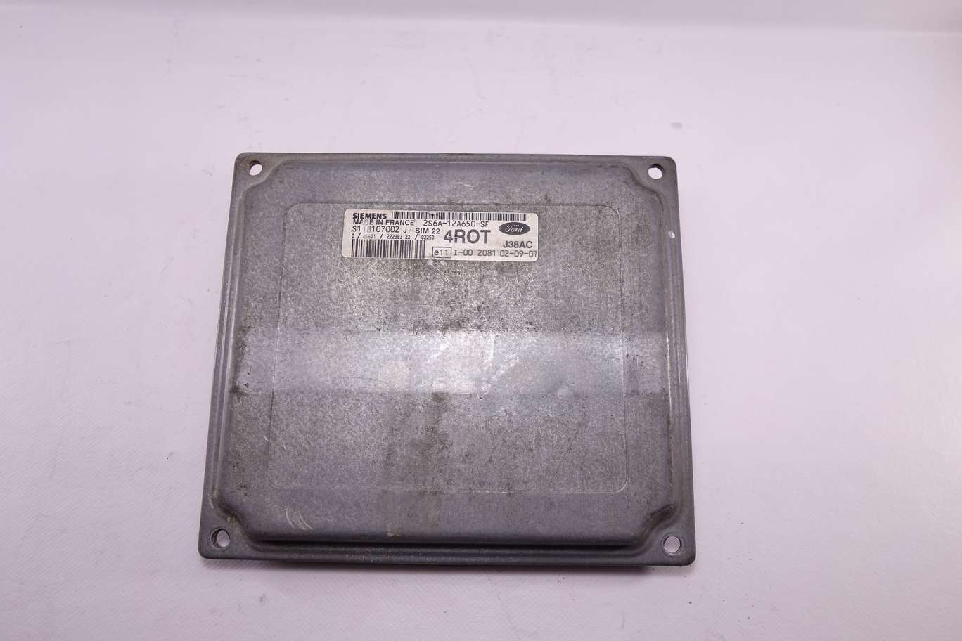 Centralita de control Ford Fiesta Fusion 2S6A12A650SF 2S6A-12A650-SF S118107002J S118107002 J 4ROTJ38AC 4ROT J38AC - foto 1