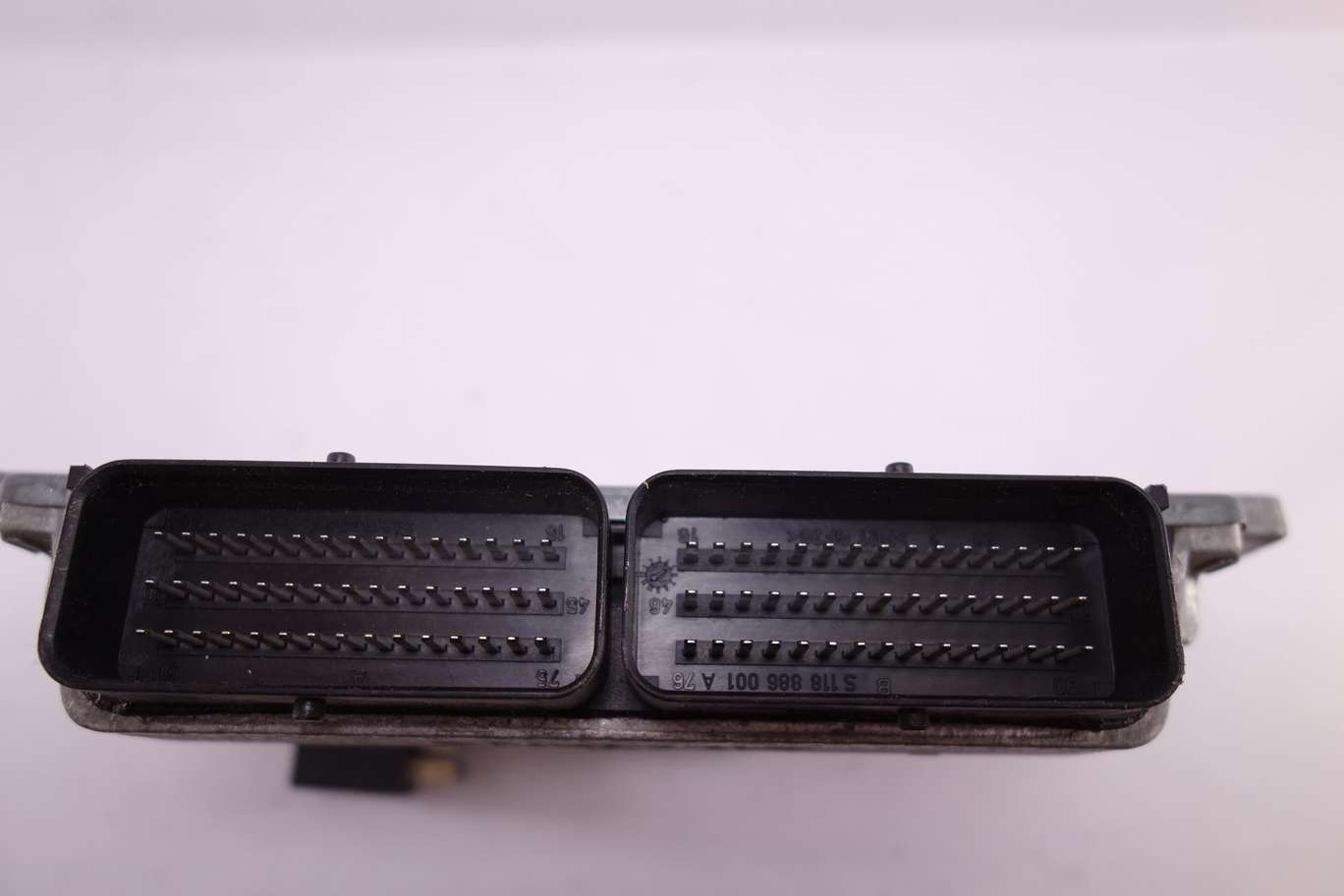 Centralita de control Dacia Logan 8200483732 8200326380 Siemens S110140011A S110140011 A - foto 3