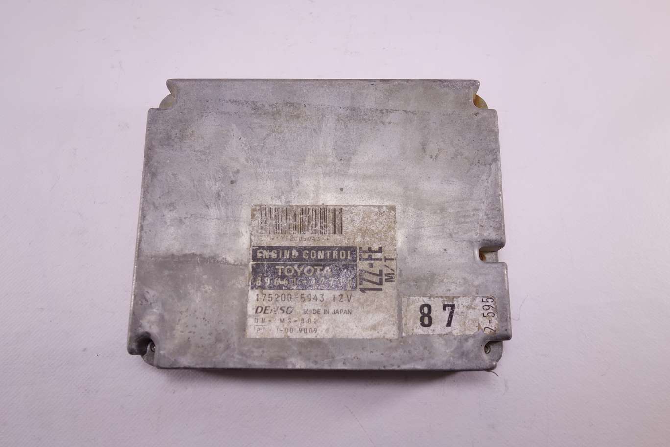Centralita del motor Toyota RAV4 8966142730 89661-42730 1752005943 175200-5943 - foto 1