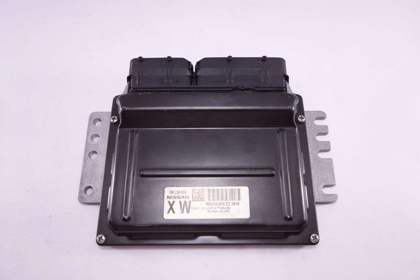 Centralita del motor Nissan Primera MEC32510 MEC32-510 C23519 C2 3519 XW - foto 1