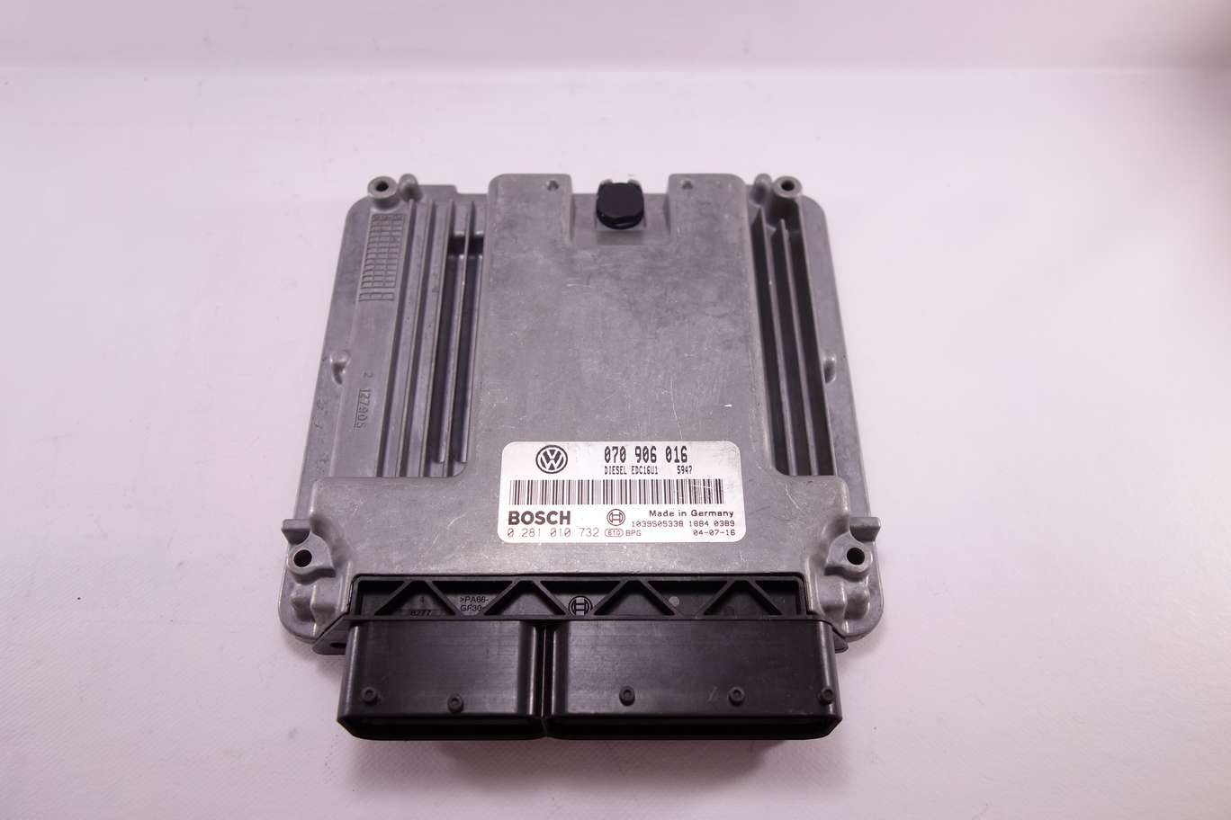 Centralita del motor VW T5 070906016 070 906 016 Bosch 0281010732 0 281 010 732 - foto 1