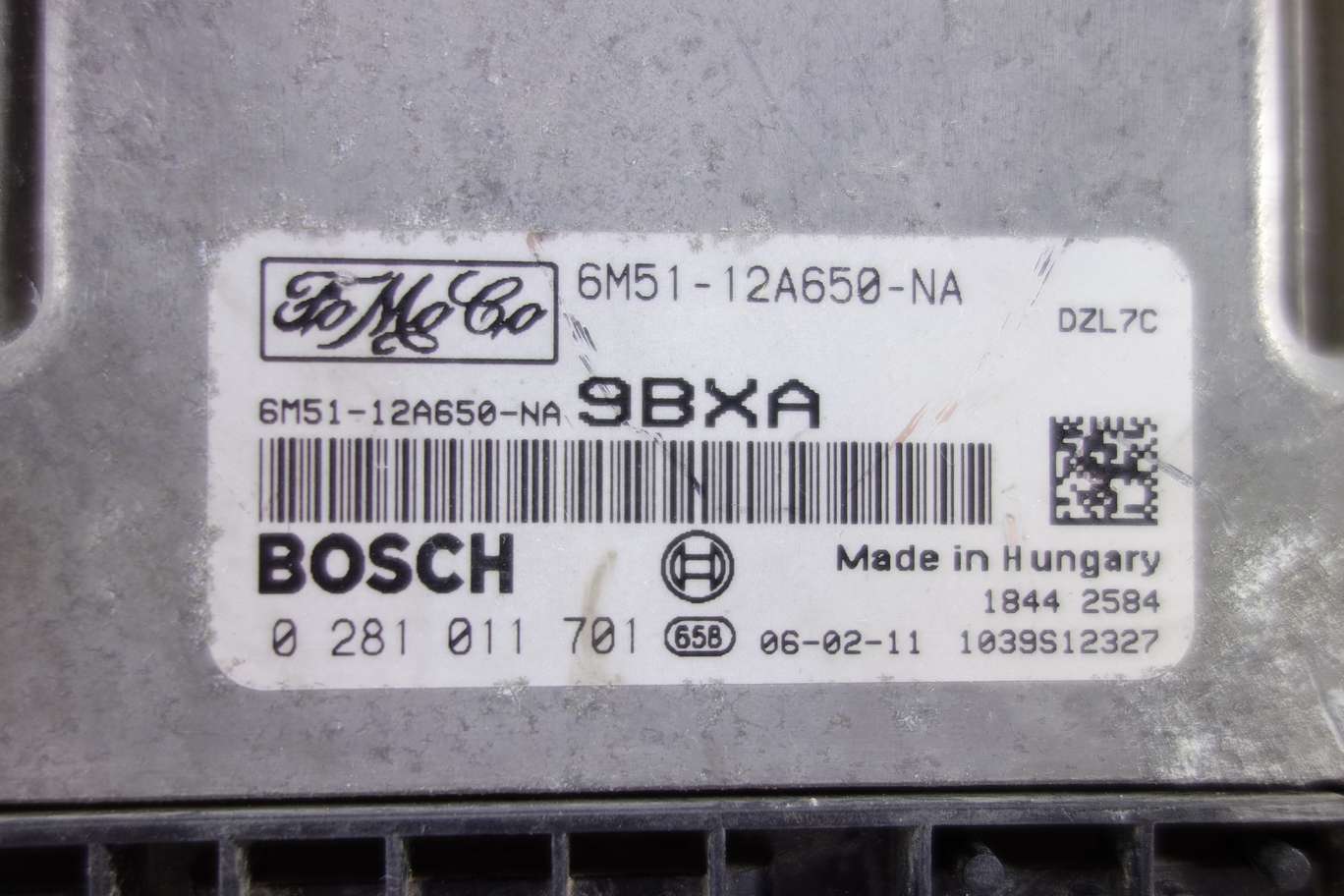 Centralita del motor Ford Focus 6M5112A650NA 6M51-12A650-NA 6M5112A650NA9BXA BOSCH 0281011701 0 281 011 701 - foto 2