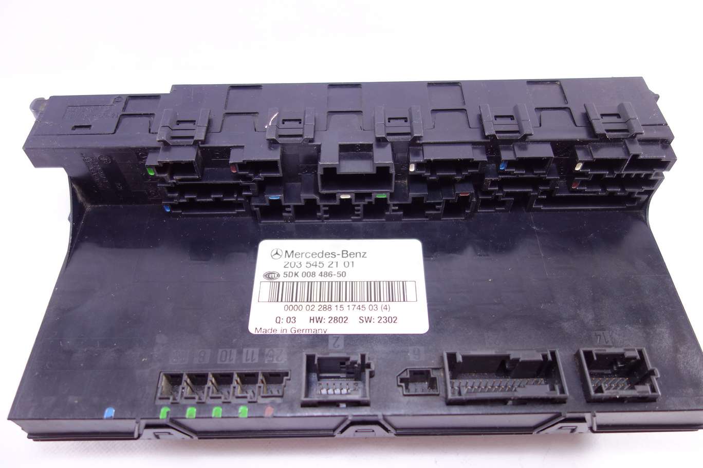 Caja de fusibles Mercedes W203 2035452101 203 545 21 01 Hella 5DK00848650 5DK 008 486-50 - foto 3