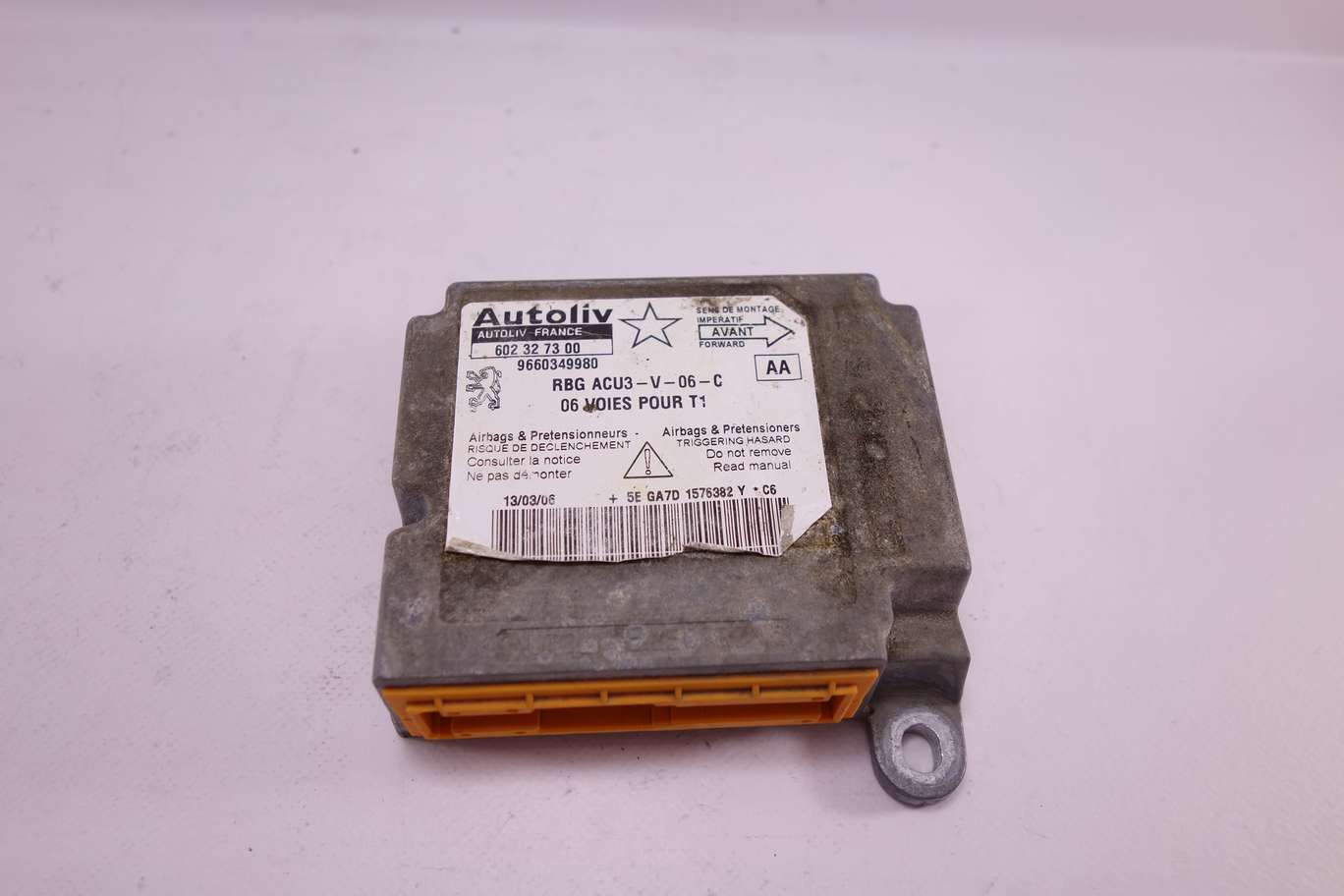 Centralita de airbag Peugeot 206 9660349980 602327300 602 32 73 00 AA - foto 1