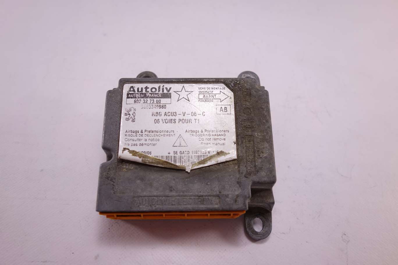 Centralita de airbag Peugeot 206 9660349980 602327300 602 32 73 00 AB - foto 1