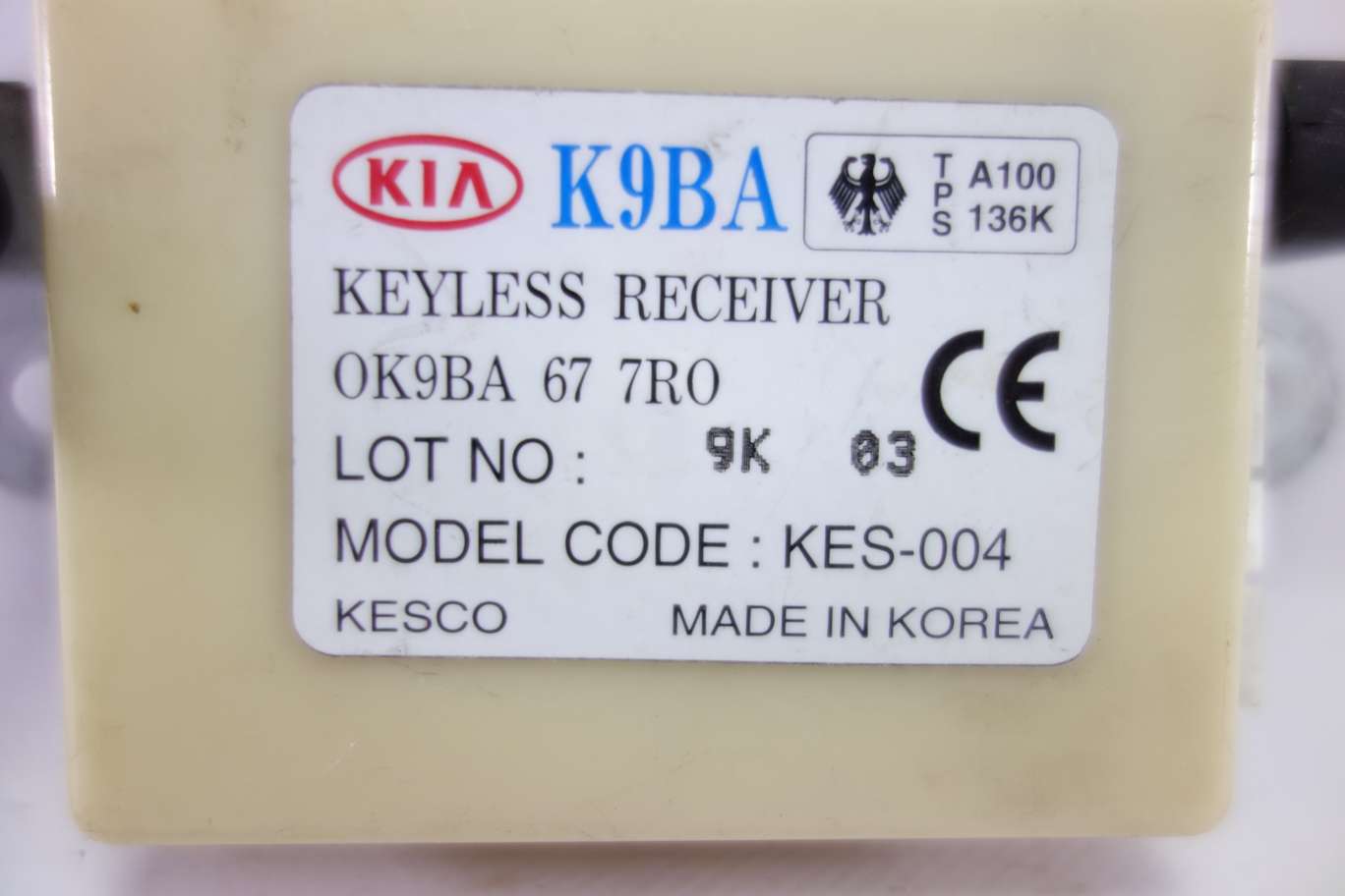 Centralita modulo cierre Kia Clarus OK9BA677RO OK9BA 67 7RO 0K9BA677R0 - foto 2