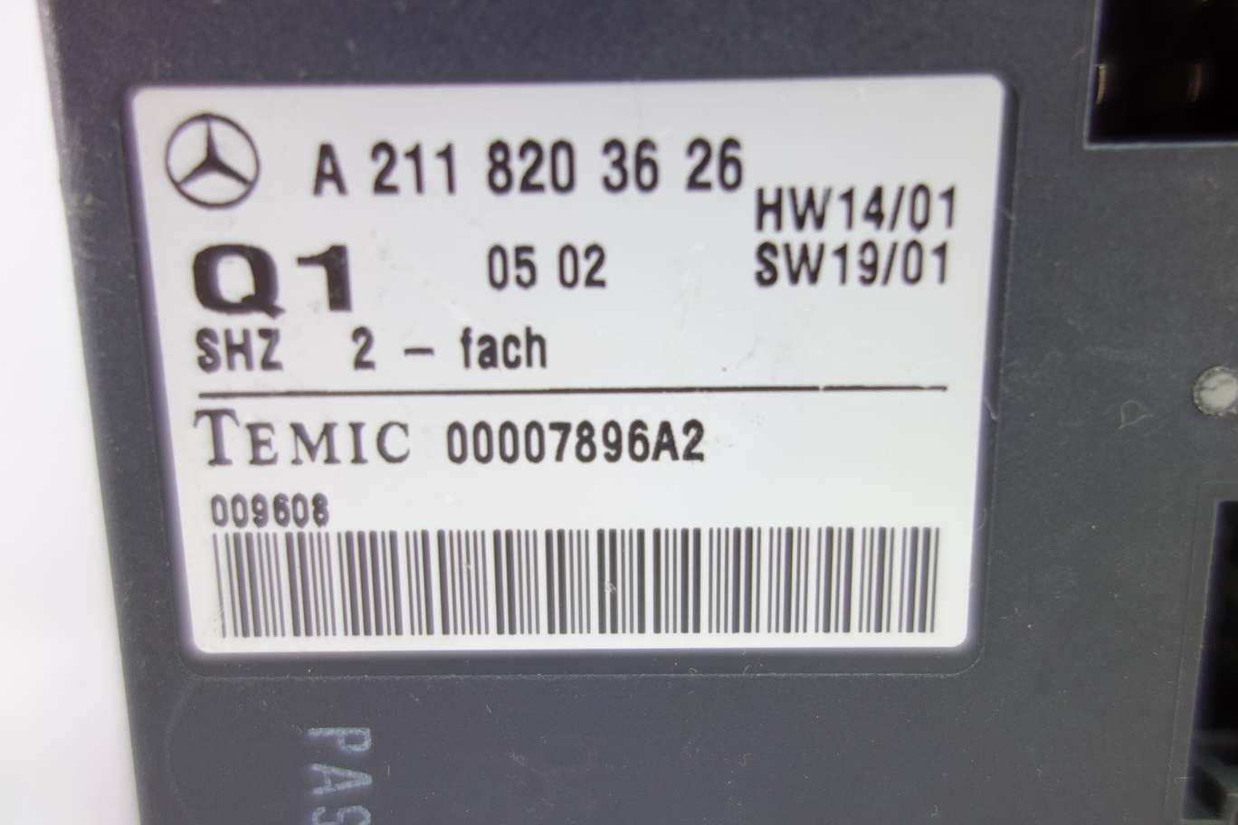 Módulo de control Mercedes W211 A2118203626 A 211 820 36 26 Temic 00007896A2 - foto 2