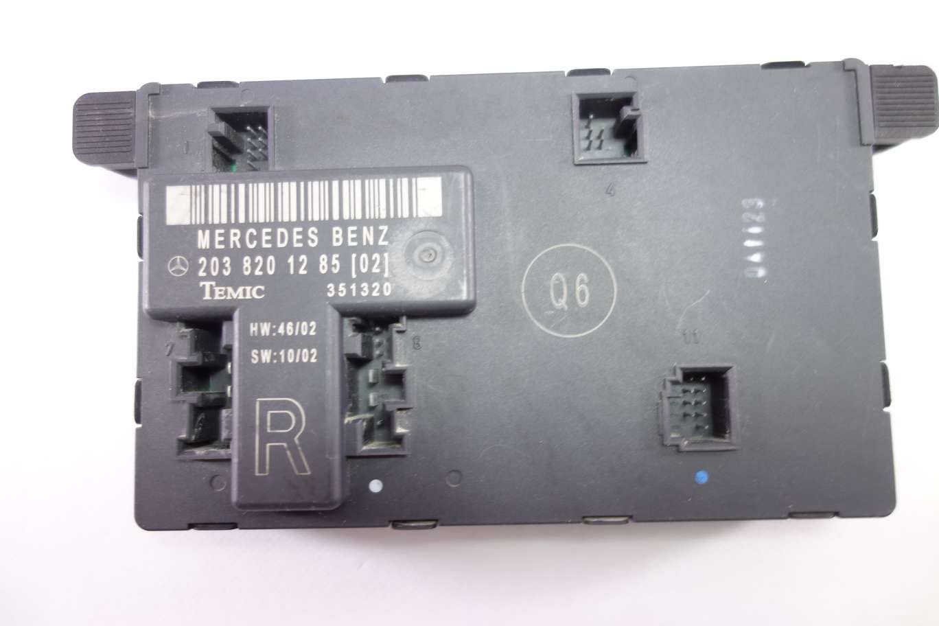 Modulo de control Mercedes W203 203820128502 2038201285 02 203 820 12 85 02 Temic 351320 Q6 - foto 1