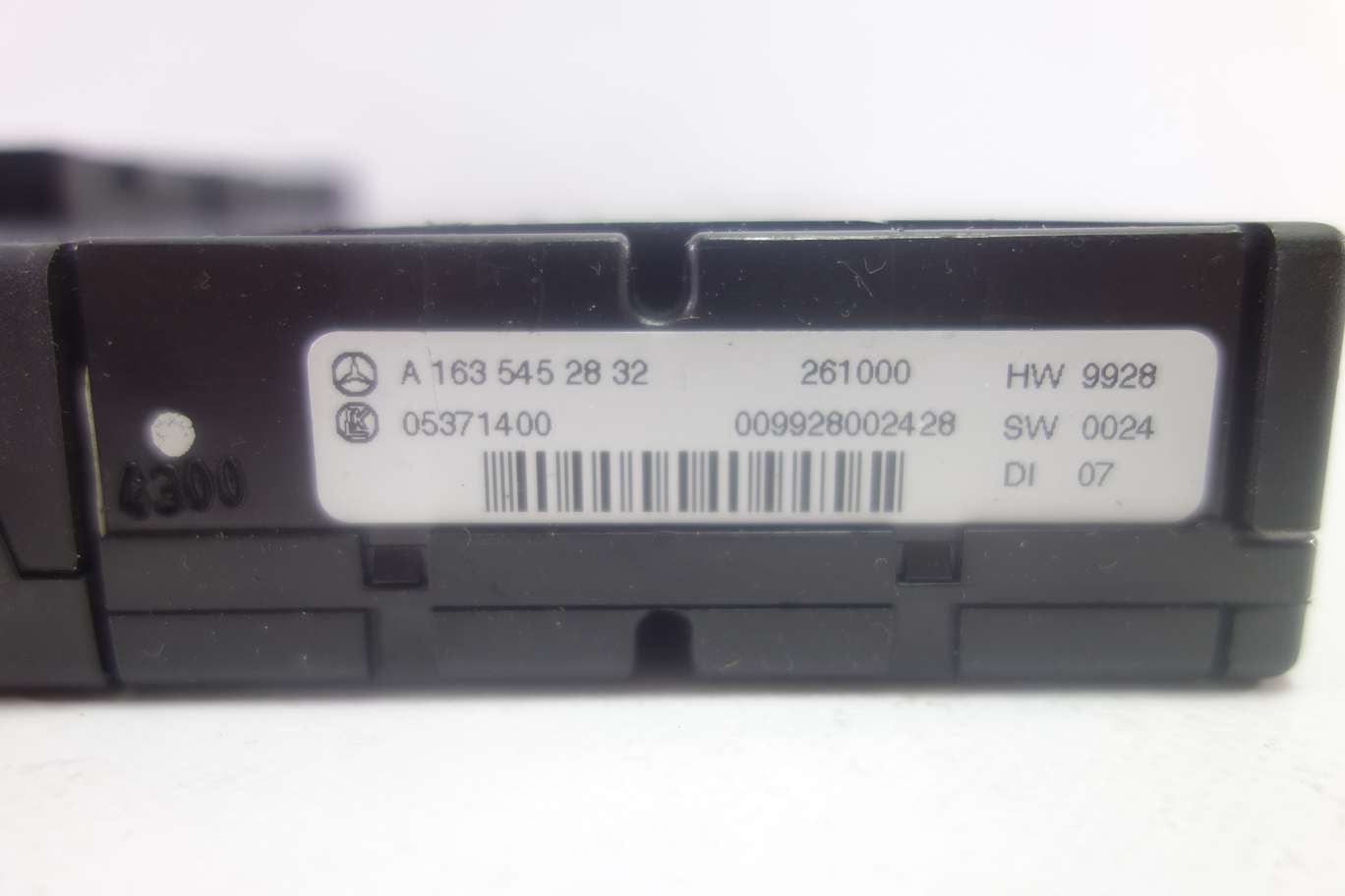 Modulo de control Mercedes ML270 A1635455432 A 163 545 54 32 05371350 05 3713 50 A1635452832 A 163 545 28 32 05371400 - foto 3
