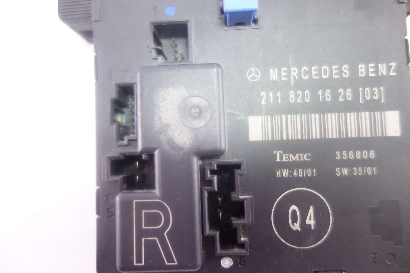 Modulo de control Mercedes E200 W211 211820162603 2118201626 03 211 820 16 26 03 Temic 356806 Q4 - foto 2
