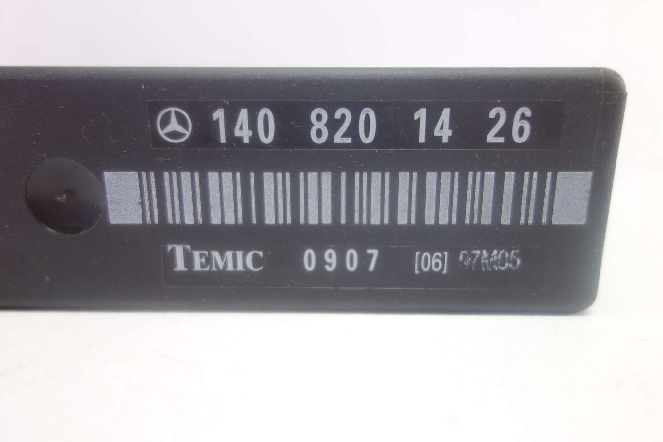 Módulo electronico Mercedes W140 1408201426 140 820 14 26 Temic 090706 09 07 06 - foto 2