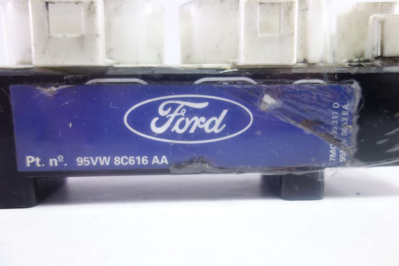 Relé del ventilador Ford Galaxy 95VW 8C616 AA 95VW8C616AA - foto 2