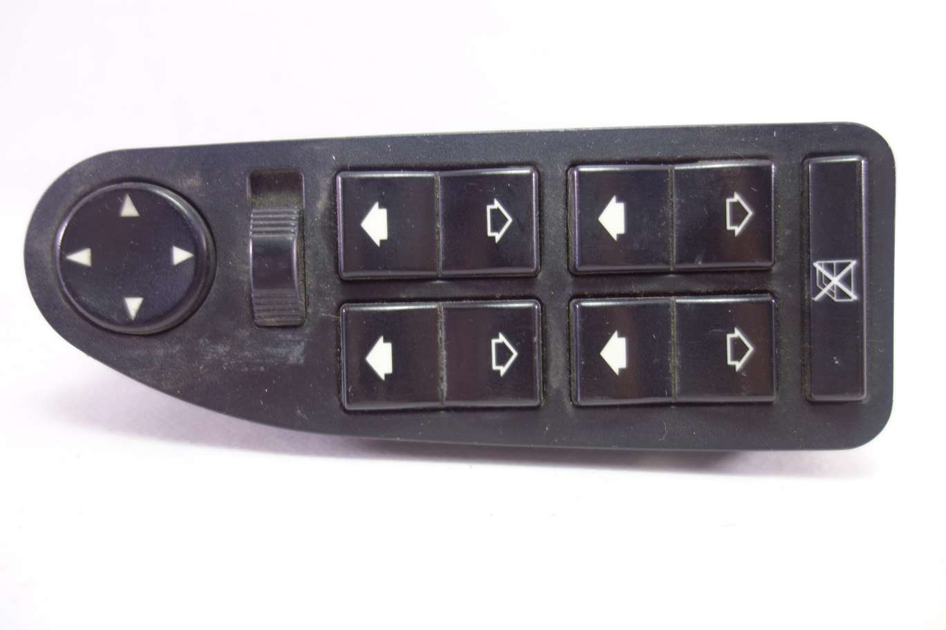 Interruptor de elevalunas BMW E39 8368966 8 368 966 - foto 1