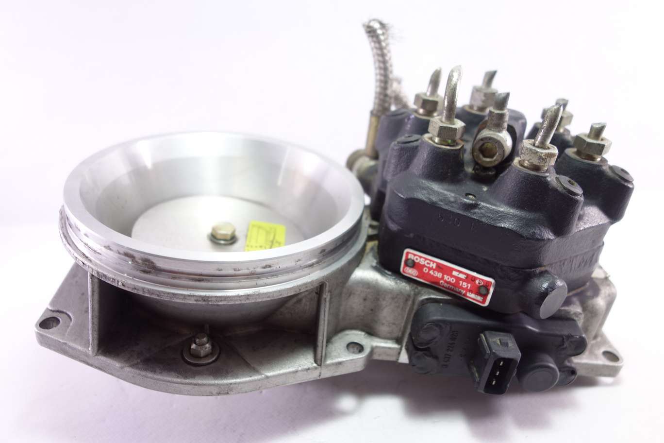 Caudalimetro distribuidor completo VW Audi 0438100151 0 438 100 151 0438121059 0 438 121 059 Bosch 03413335J 034 133 353 J - foto 1