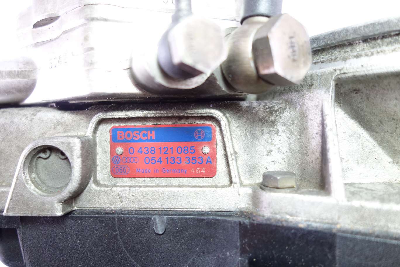 Caudalimetro distribuidor completo Audi 90 100 0438101029 0 438 101 029 Bosch 0438121085 0 438 121 085 054133353A 054 133 353 A 4A0129607F 4A0 129 607 F - foto 4
