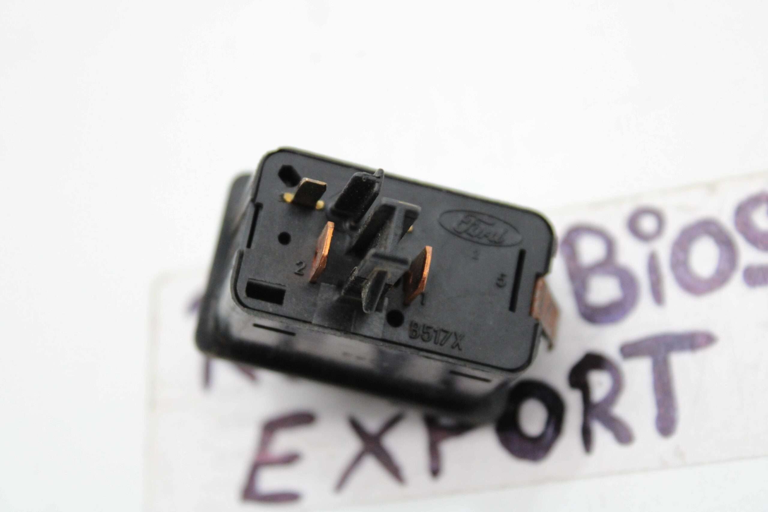 Interruptor de Luz Ford Transit - foto 3