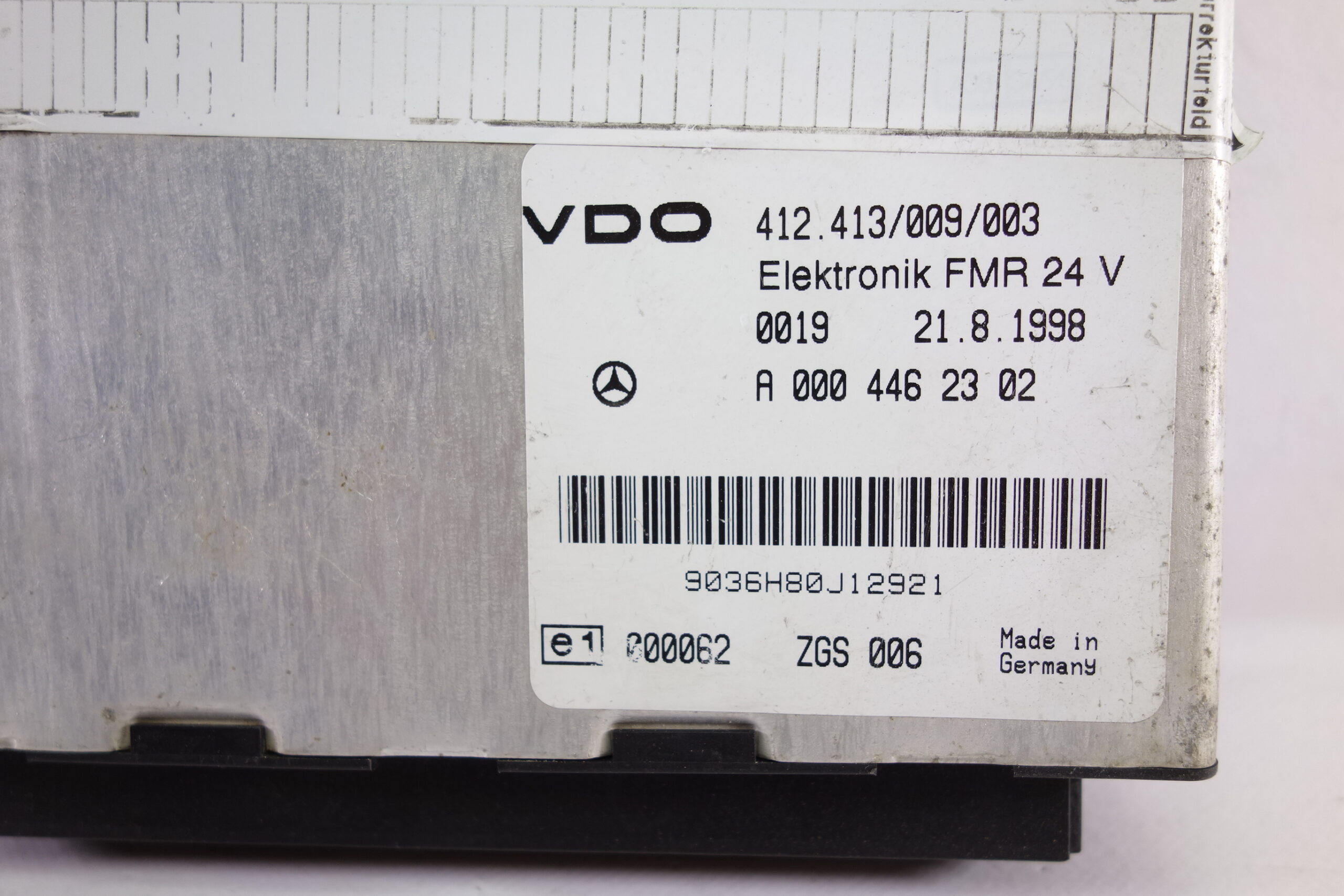 Centralita motor Mercedes A0004462302 A 000 446 23 02 VDO 412413009003 412.413/009/003 - foto 2
