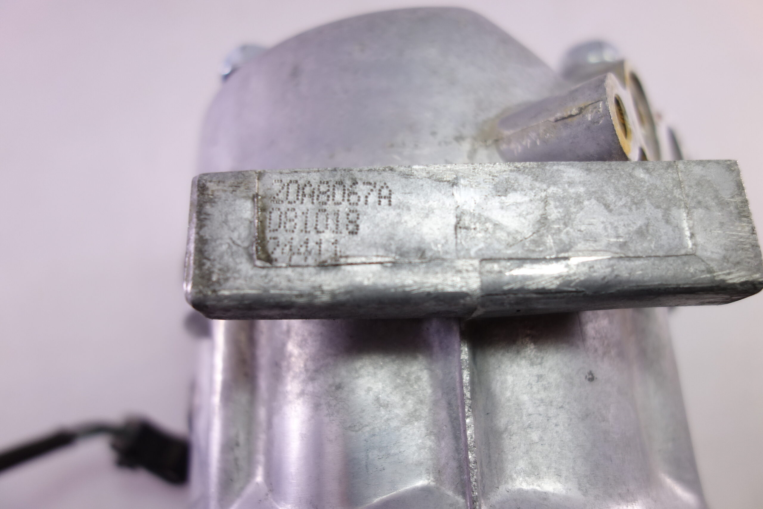 Compresor de aire acondicionado para Scania 20A8067A 081018 - foto 2