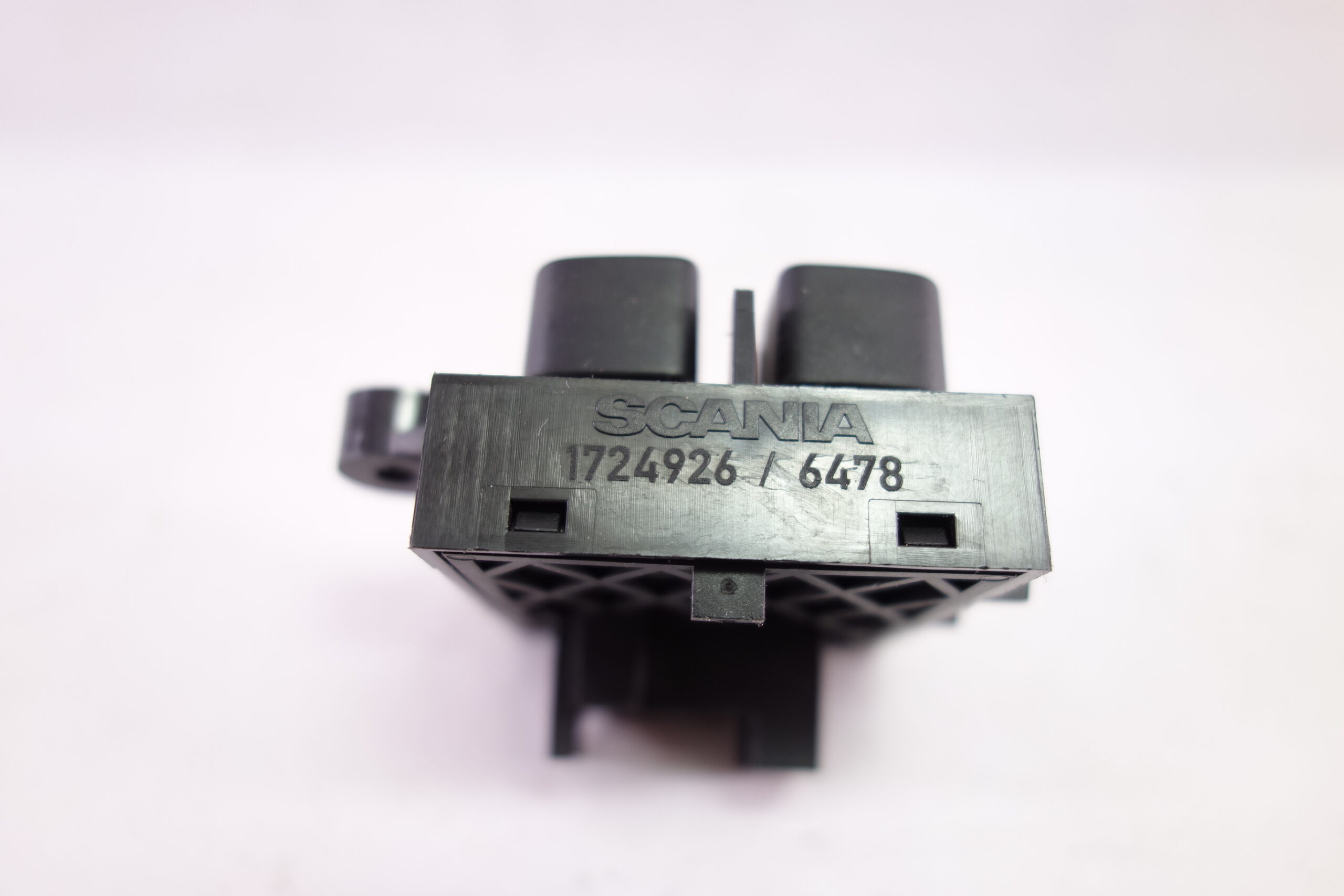 Interruptor de Calefacción SCANIA 17249266478 1724926 6478 33470101 3347 0101 - foto 2