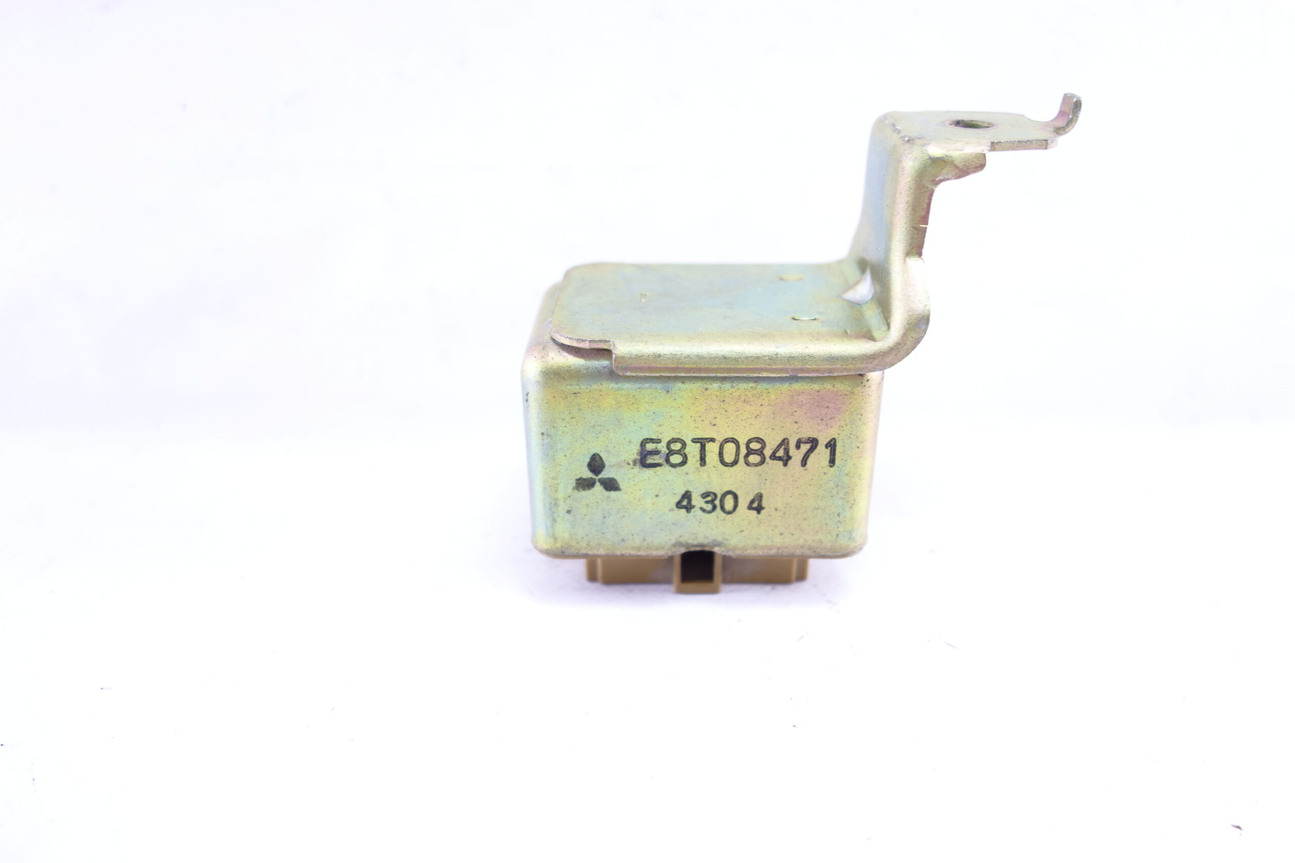Rele MITSUBISHI COLT E8T08471 - foto 1