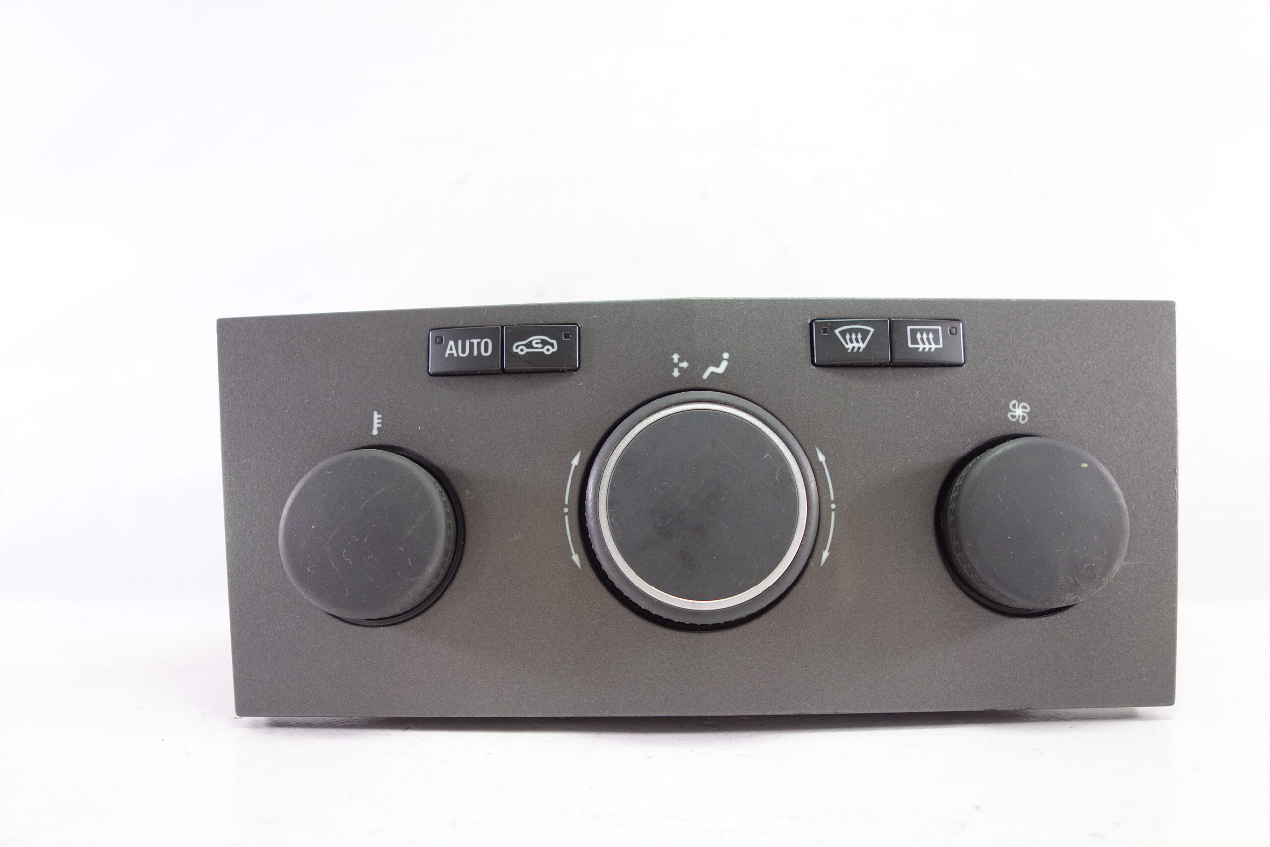 Mando climatizador OPEL ASTRA 901512400003 90151 240 0003 13122963 - foto 1