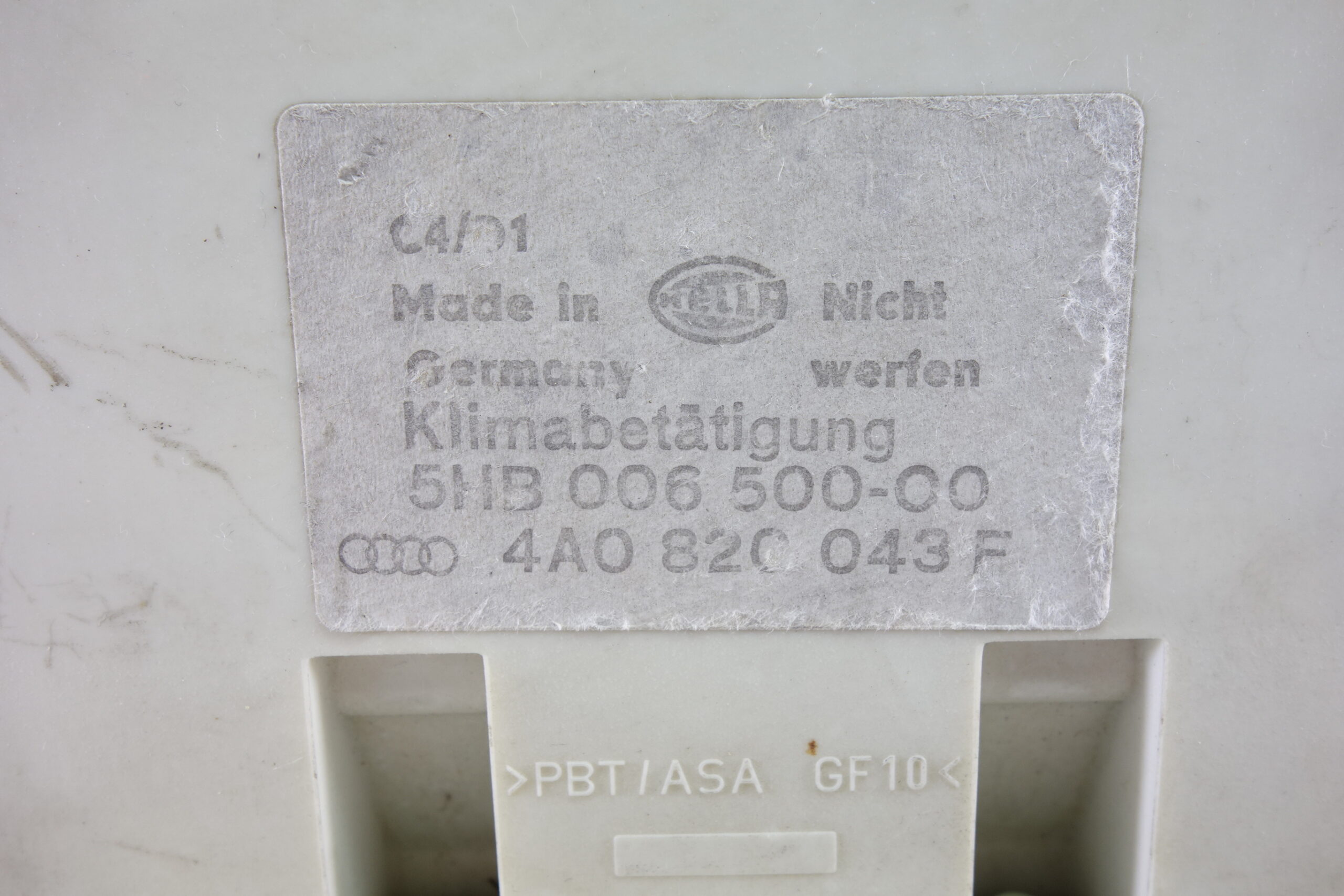 Panel de clima Audi 5HB00650000 5HB 006 500 00 4A0820043F 4A0 820 043 F - foto 2