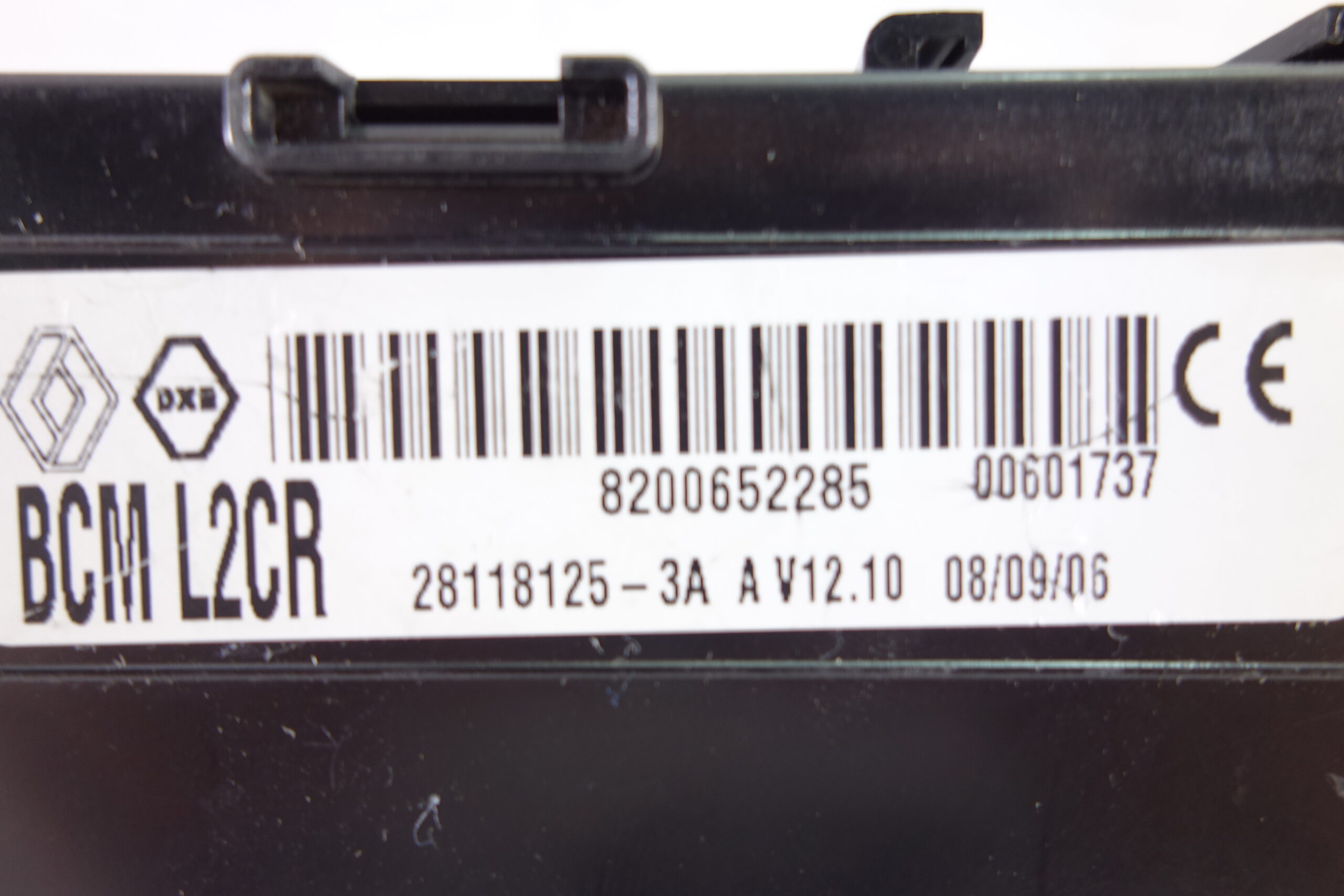 Módulo de control UCH Renault Clio 8200652285 281181253A 28118125 3A 216693907 21669390 7 - foto 2