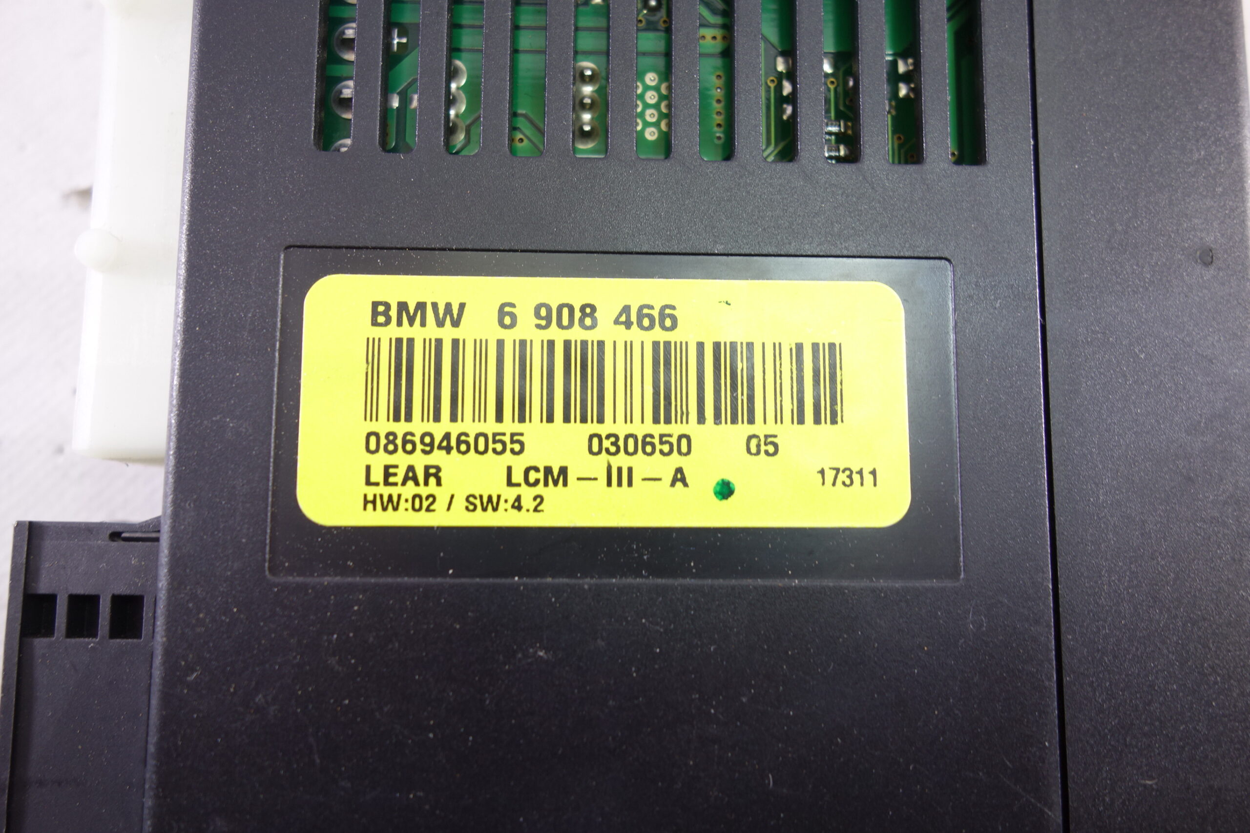 Unidad de Control de Luz Ecu BMW E39 - foto 2