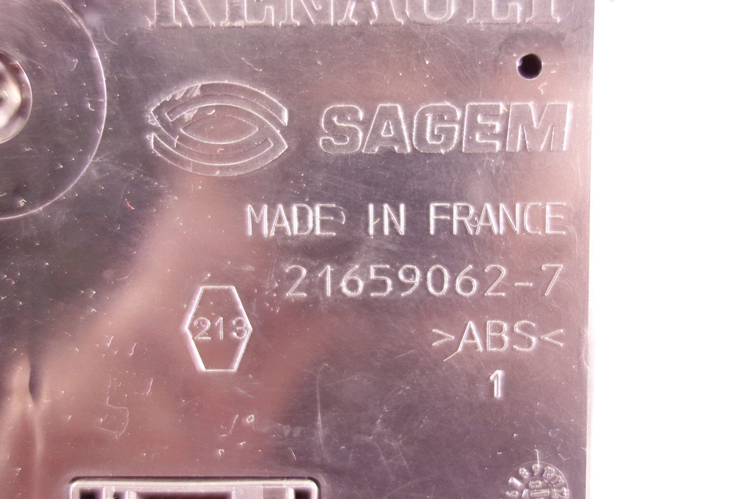Caja de Fusibles Renault Clio - foto 3