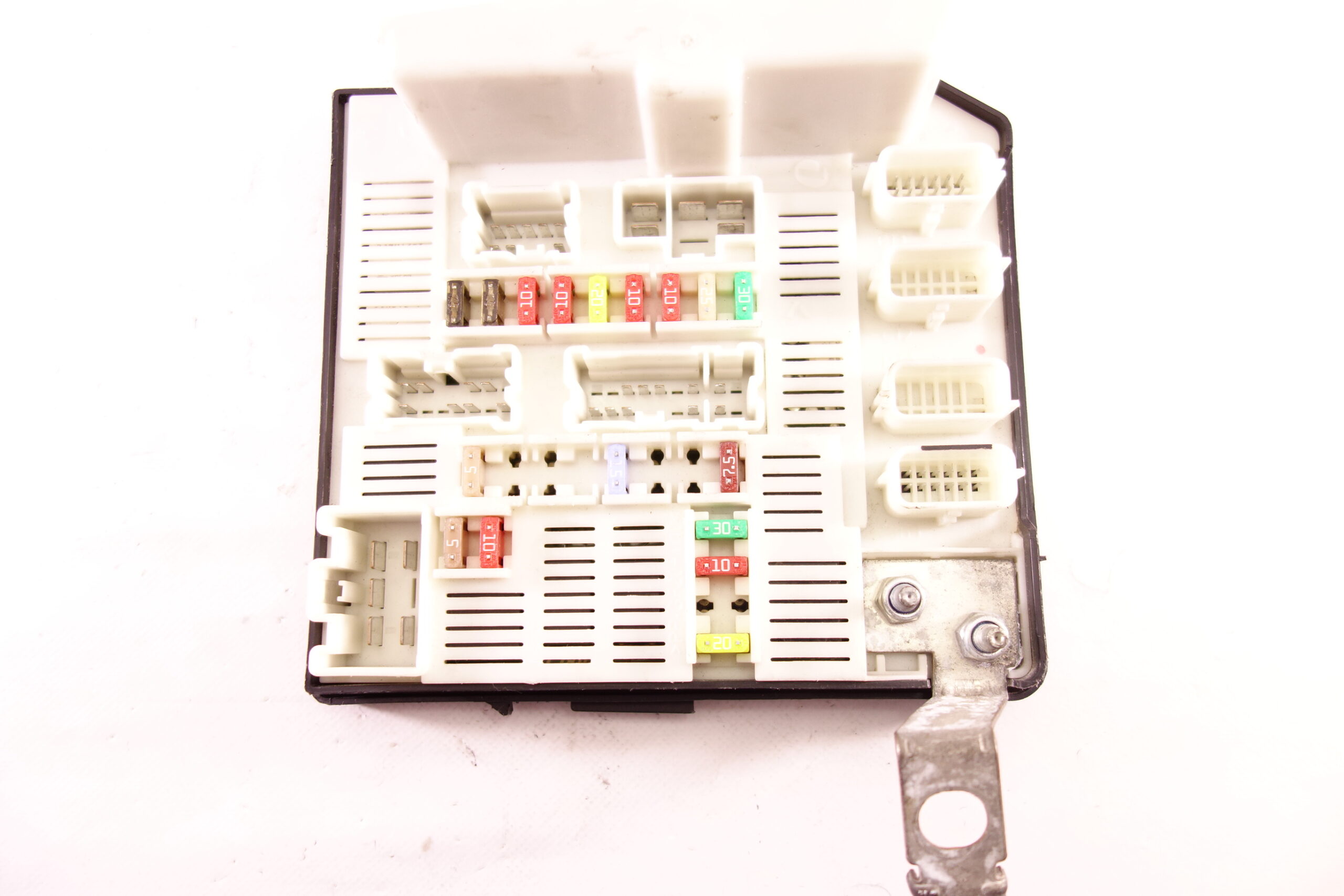 Caja de fusibles Renault Kangoo 8201044237B 82 01044 237 B 519220305 1077552415 - foto 3