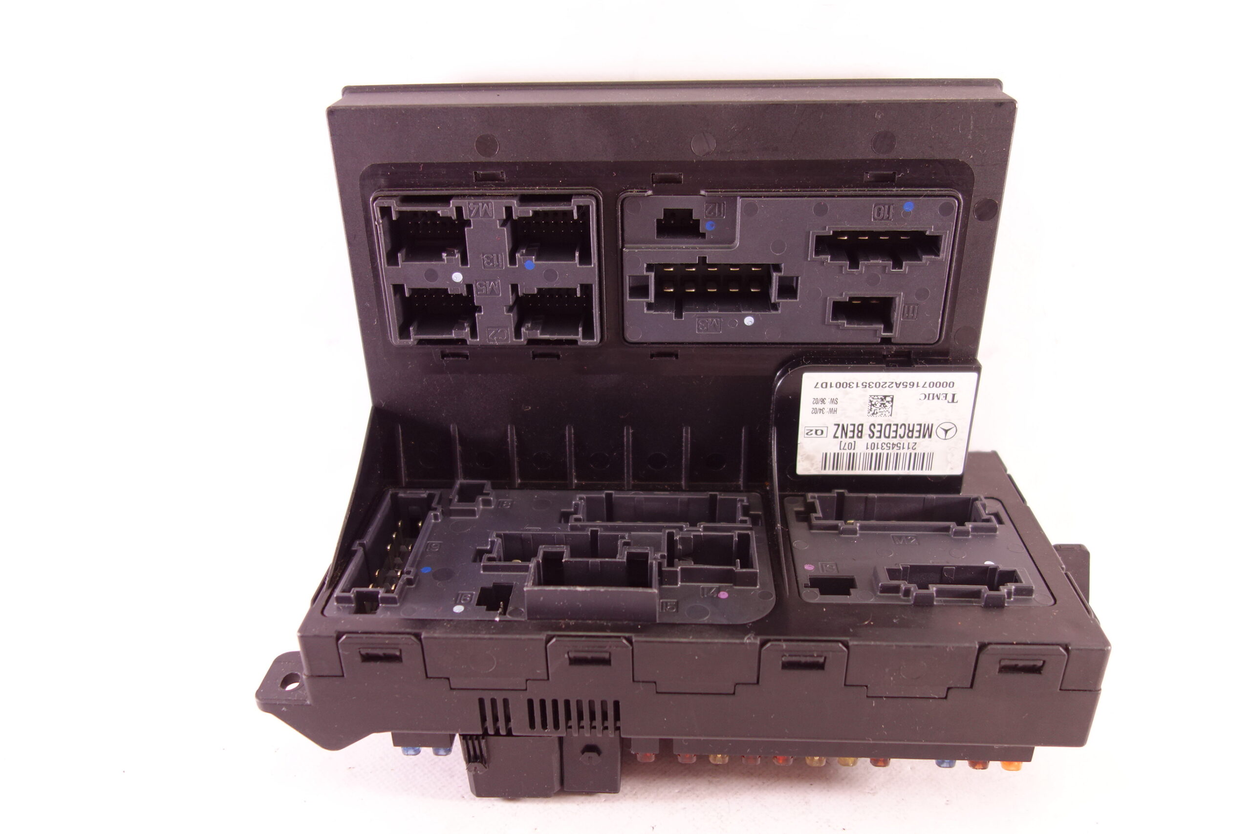 Caja de fusibles  Mercedes-Benz Clase E 2115453101 TEMIC 00007165A - foto 4