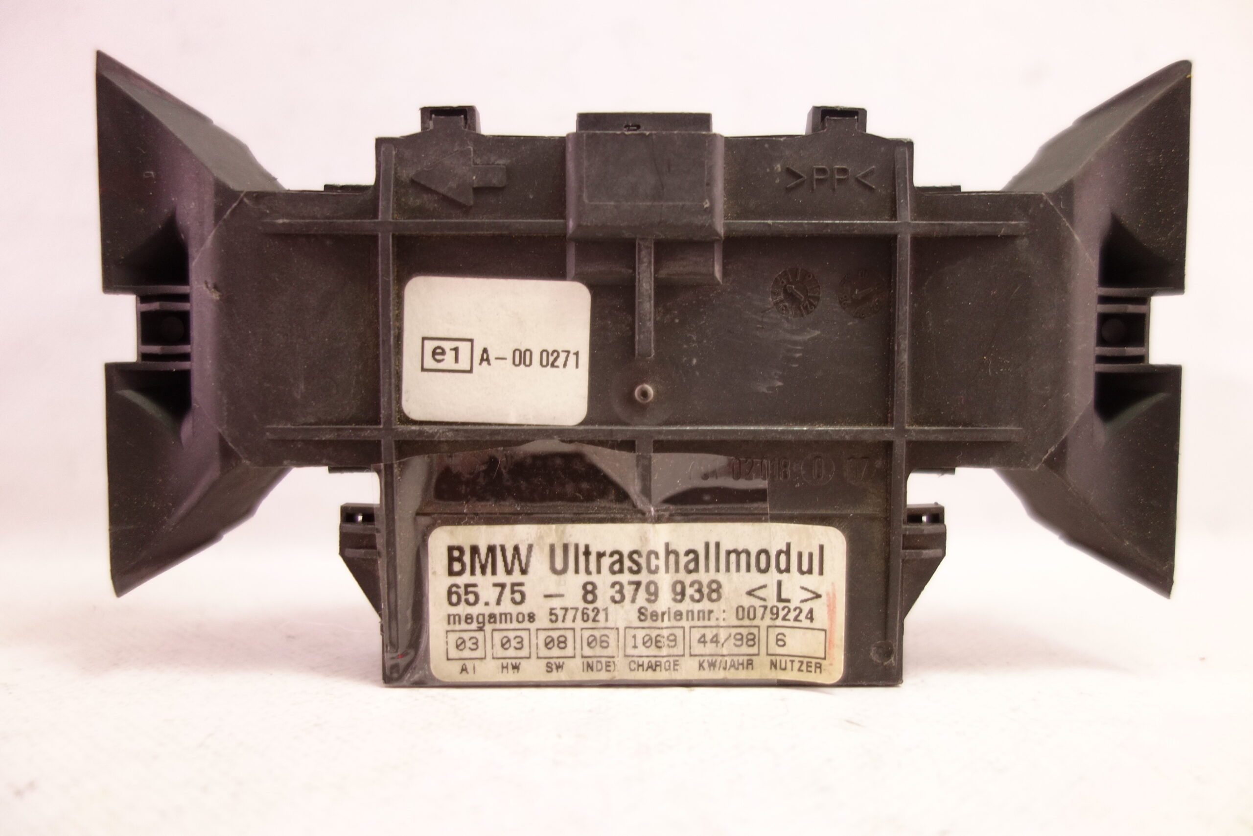 Módulo de alarma BMW Serie 3 65758379938L 65 75 8 379 938 L A000271 A 00 0271 577621 - foto 1