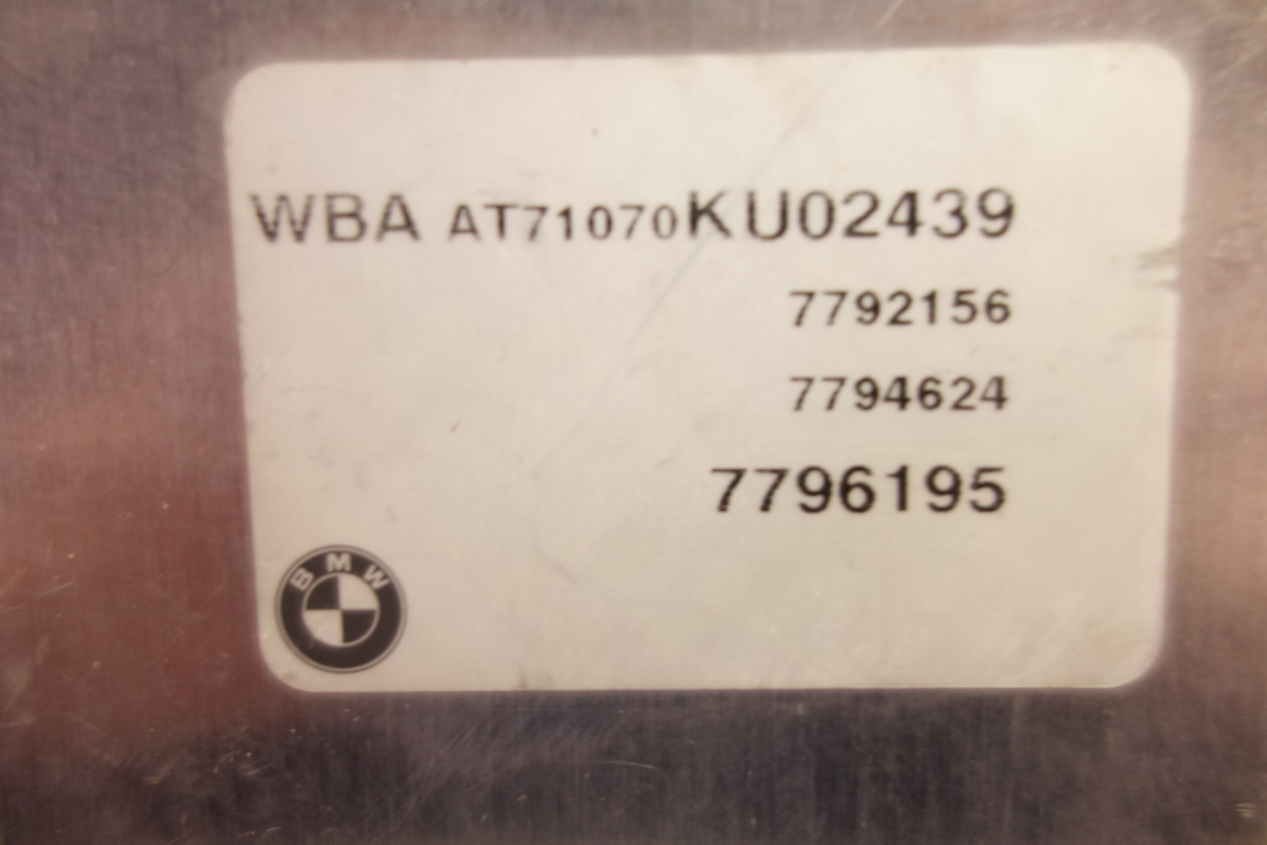 Centralita del motor BMW Serie 3 0281011122 0 281 011 122 DDE7794624 DDE7 794 624 7792156 796195 - foto 3