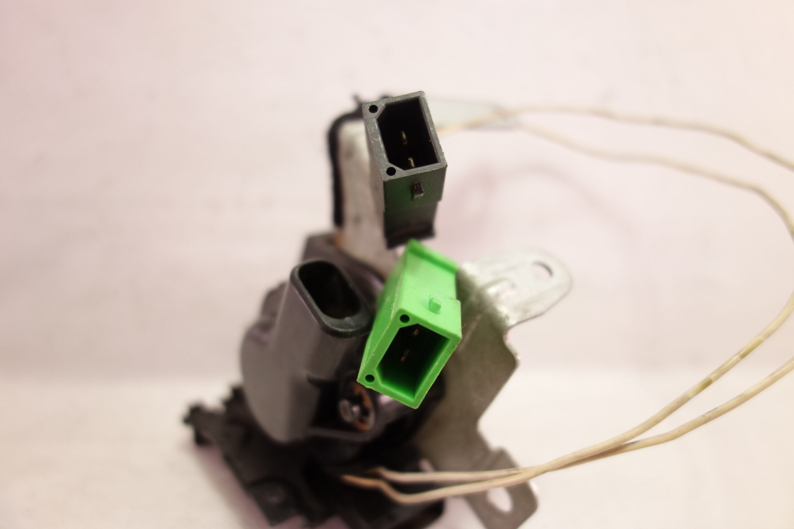 Sensor de calefacción Audi A8 S8 D2 4D 11730000691 173000 0691 4D0820541 4D0 820 541 - foto 4