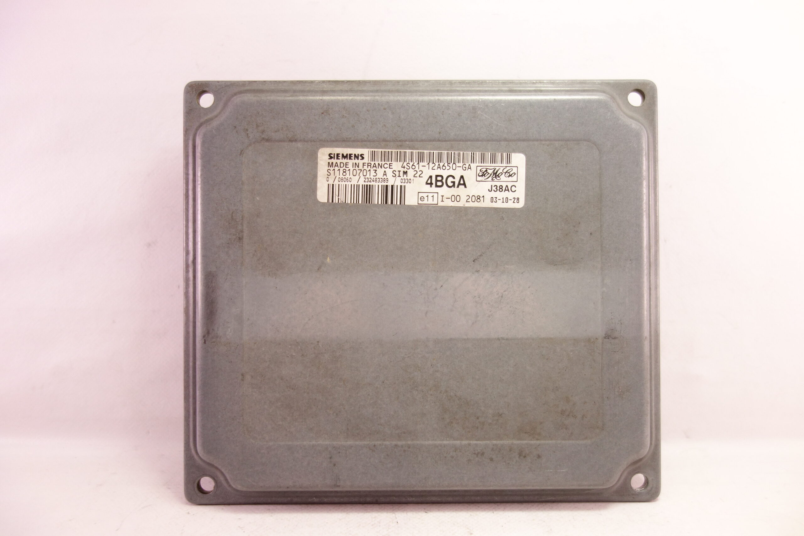 Centralita ECU del motor Ford Fusion 4S6112A650GA 4S61 12A650 GA S118107013A S118107013 A - foto 1