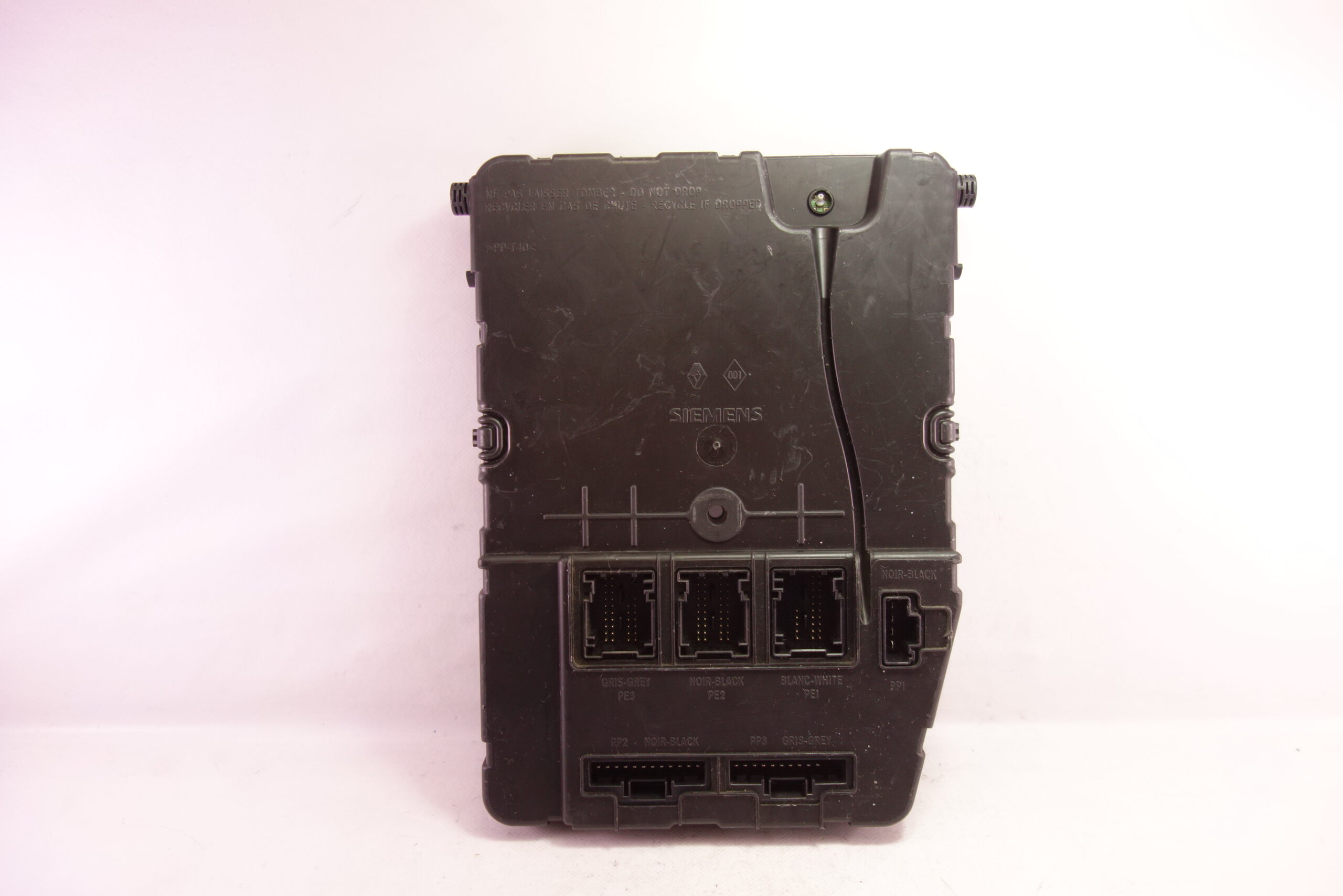 Unidad de control ECU Renault Megane 8200433197 S118400250E S118400250 E - foto 1