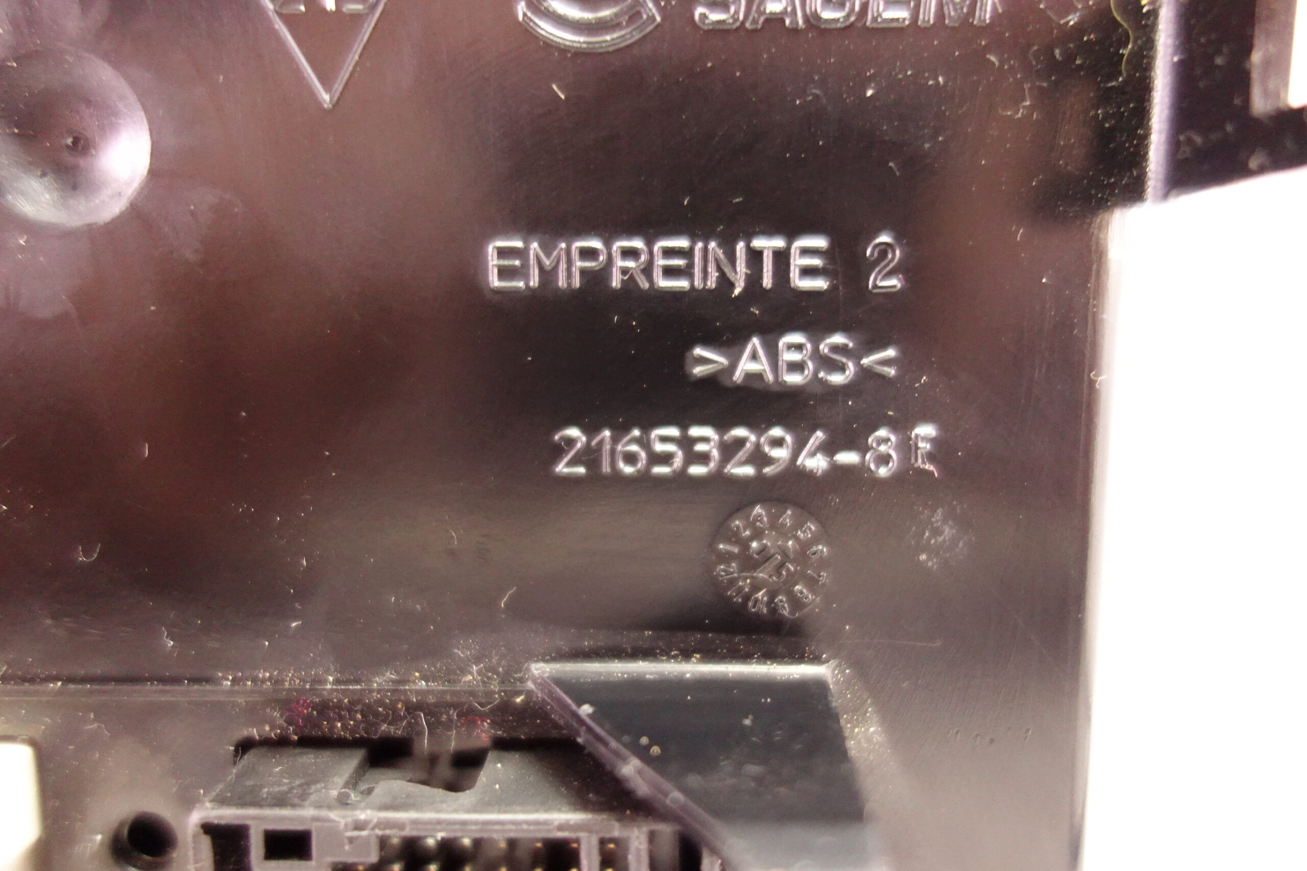 Módulo de control Renault 8200315964 281148448A 28114844 8A 216532948E 21653294 8E 216532951 21653295 1 - foto 3