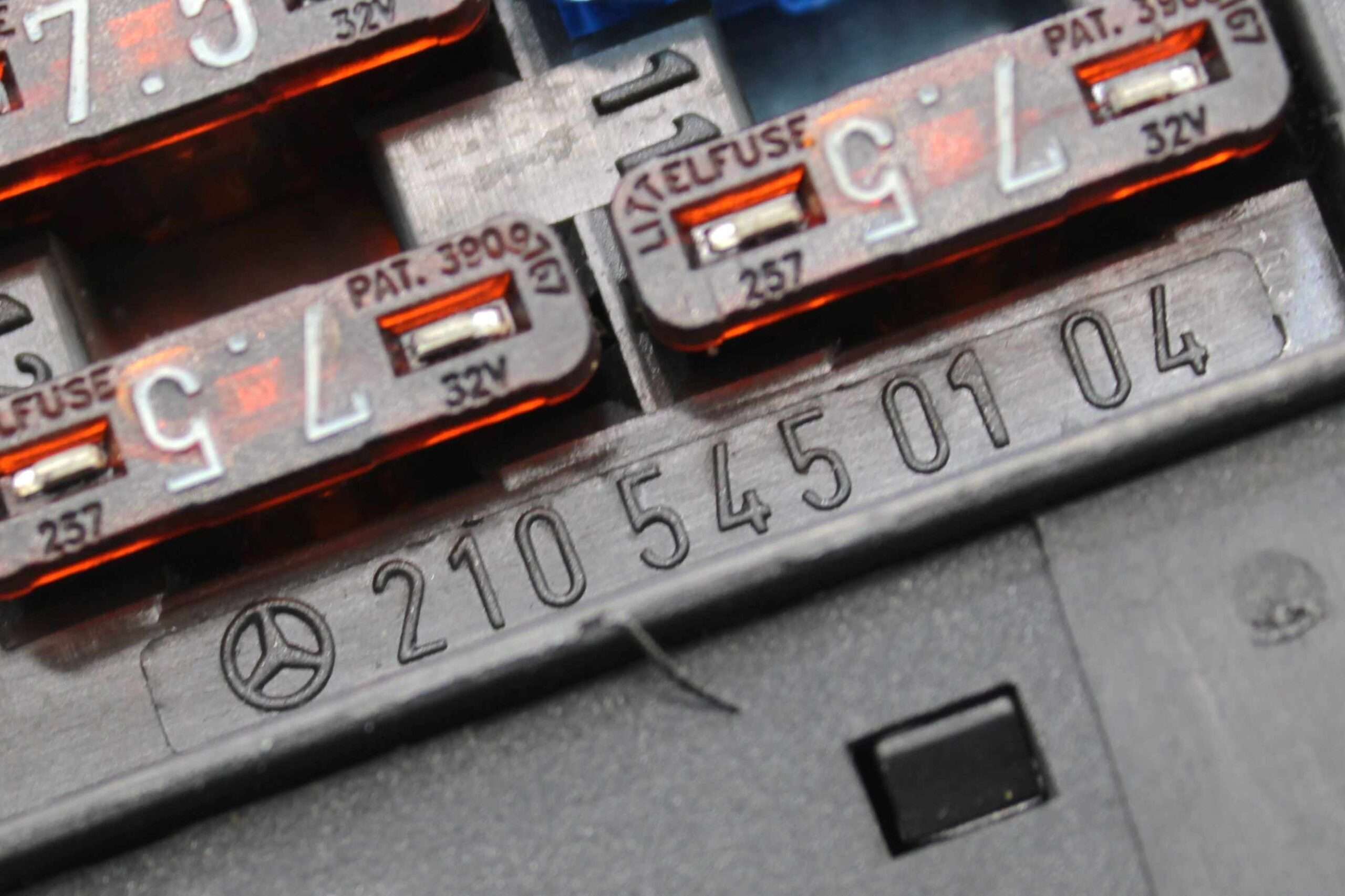 Interruptor de Luz Mercedes CLK - foto 4