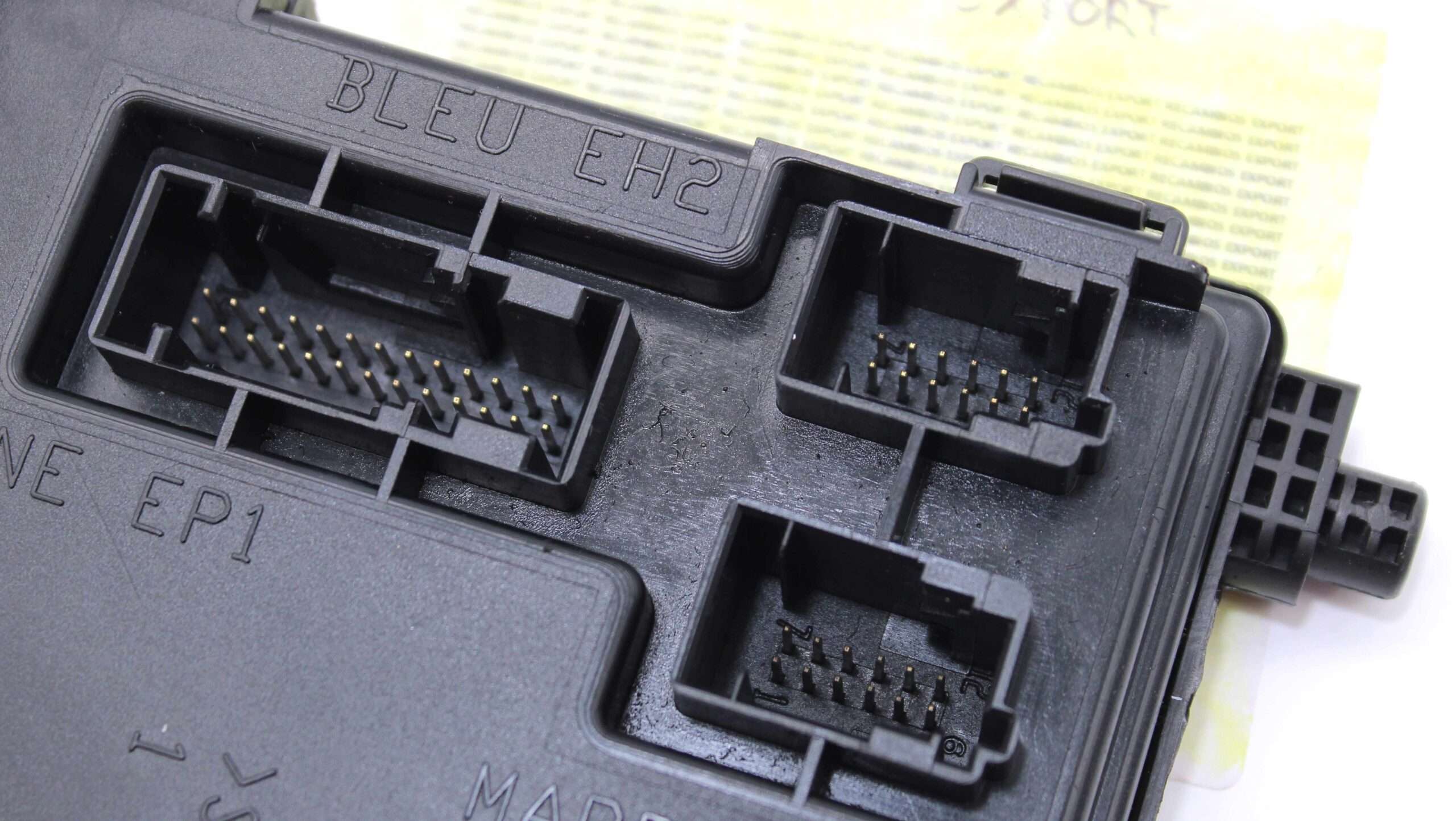 Caja de Fusibles Peugeot 406 - foto 6