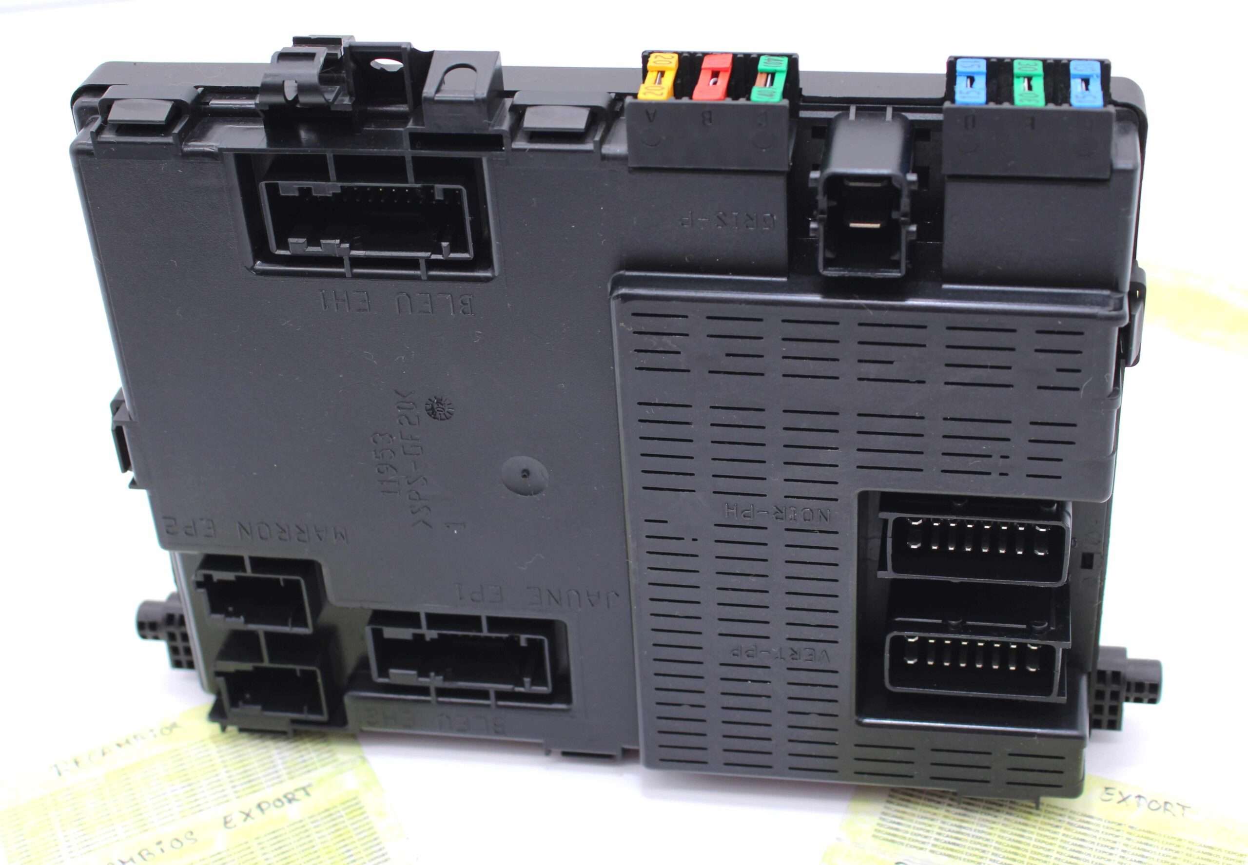 Caja de Fusibles Peugeot 406 - foto 7
