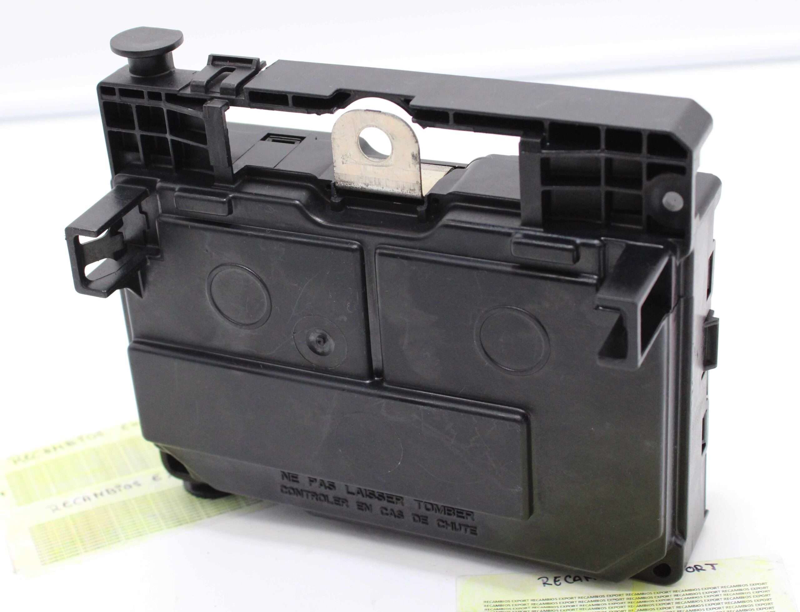 Caja de Fusibles Peugeot 407 BSM-L01-00 - foto 4