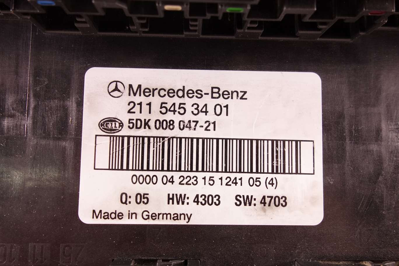 Caja de fusibles Mercedes Clase E 2115453401 211 545 34 01 5DK00804721 5DK 008 047 21 - foto 2