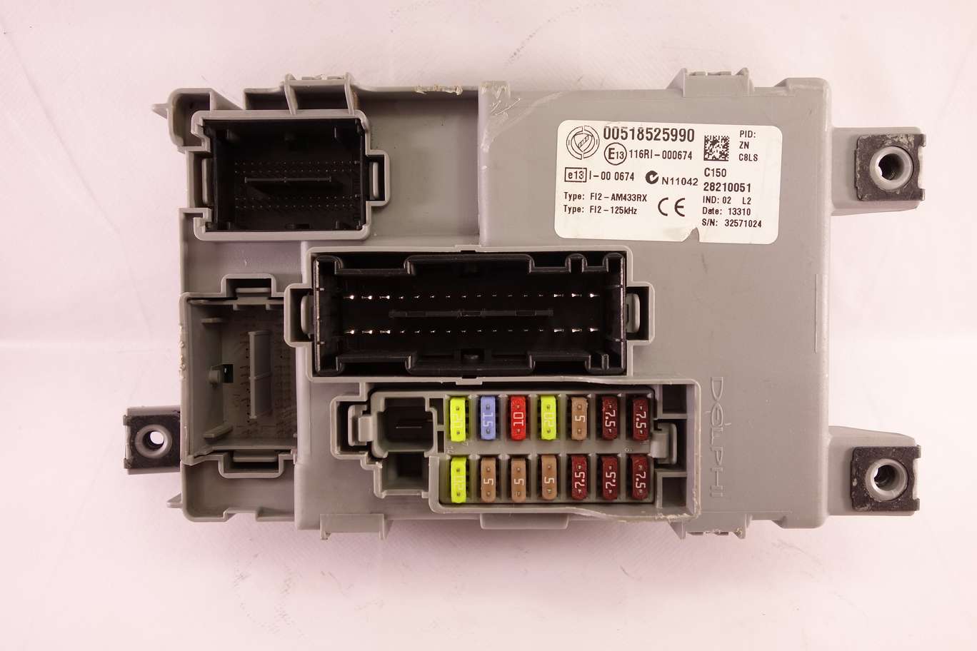 Caja de fusibles Fiat 500 00518525990 11RI000674 11RI 000674 FI2AM433RX FI2 AM433RX FI2 125 KHZ - foto 1