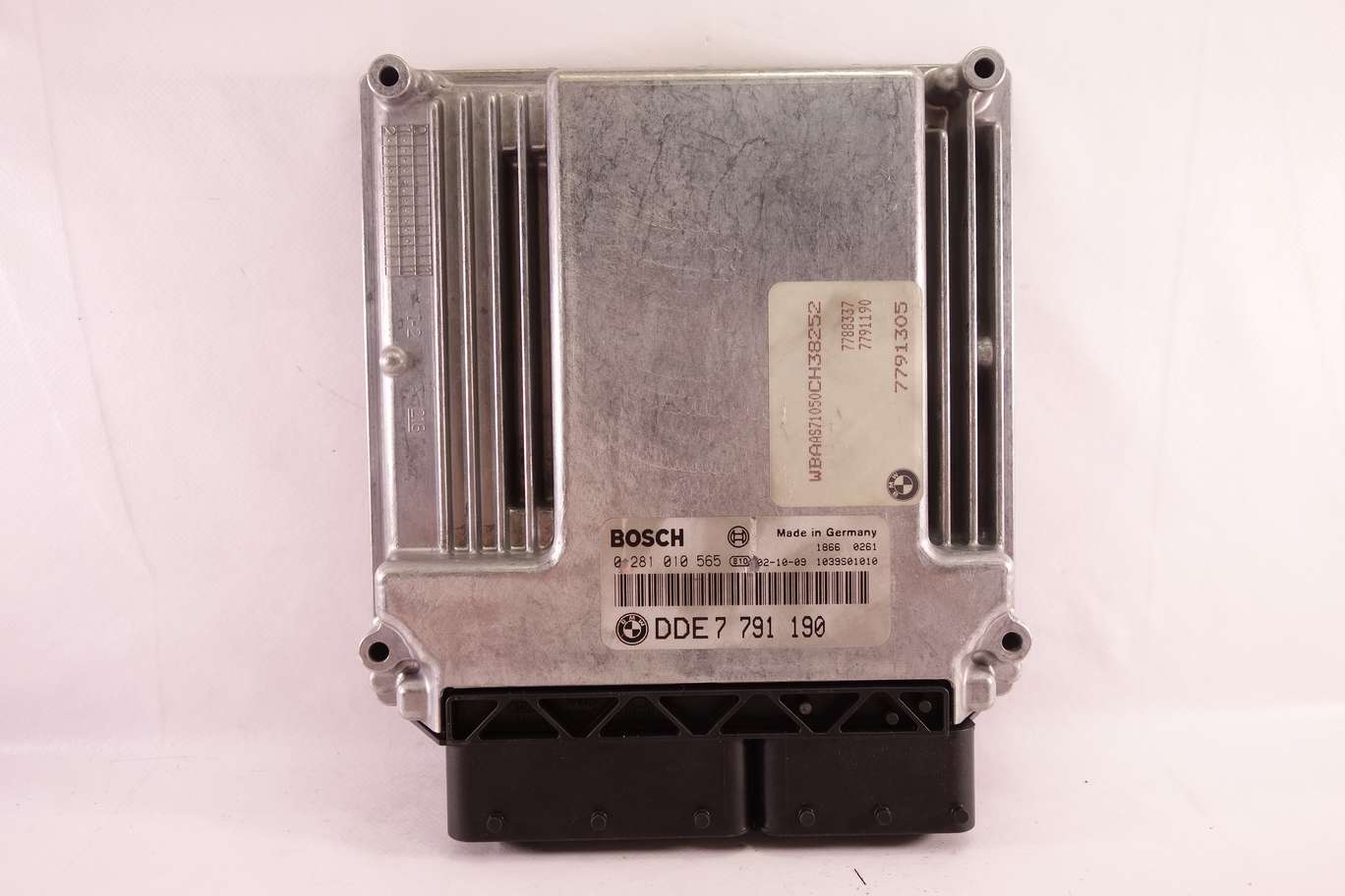 Centralita de motor BMW Serie 3 0281010565 0 281 010 565 DDE7791190 DDE7 791 190 7791190 - foto 1