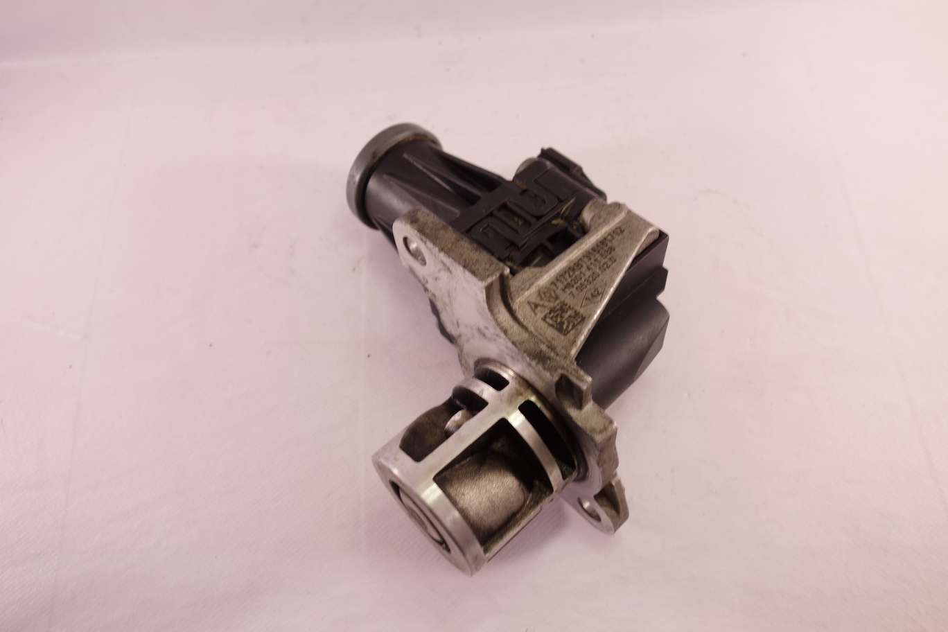 Válvula EGR Renault Captur 7172RBT316161712 H8201411538 H8201 411 538 705320020 7 05320 02 0 5079750303 5 07975 03 03 3315634175 - foto 1
